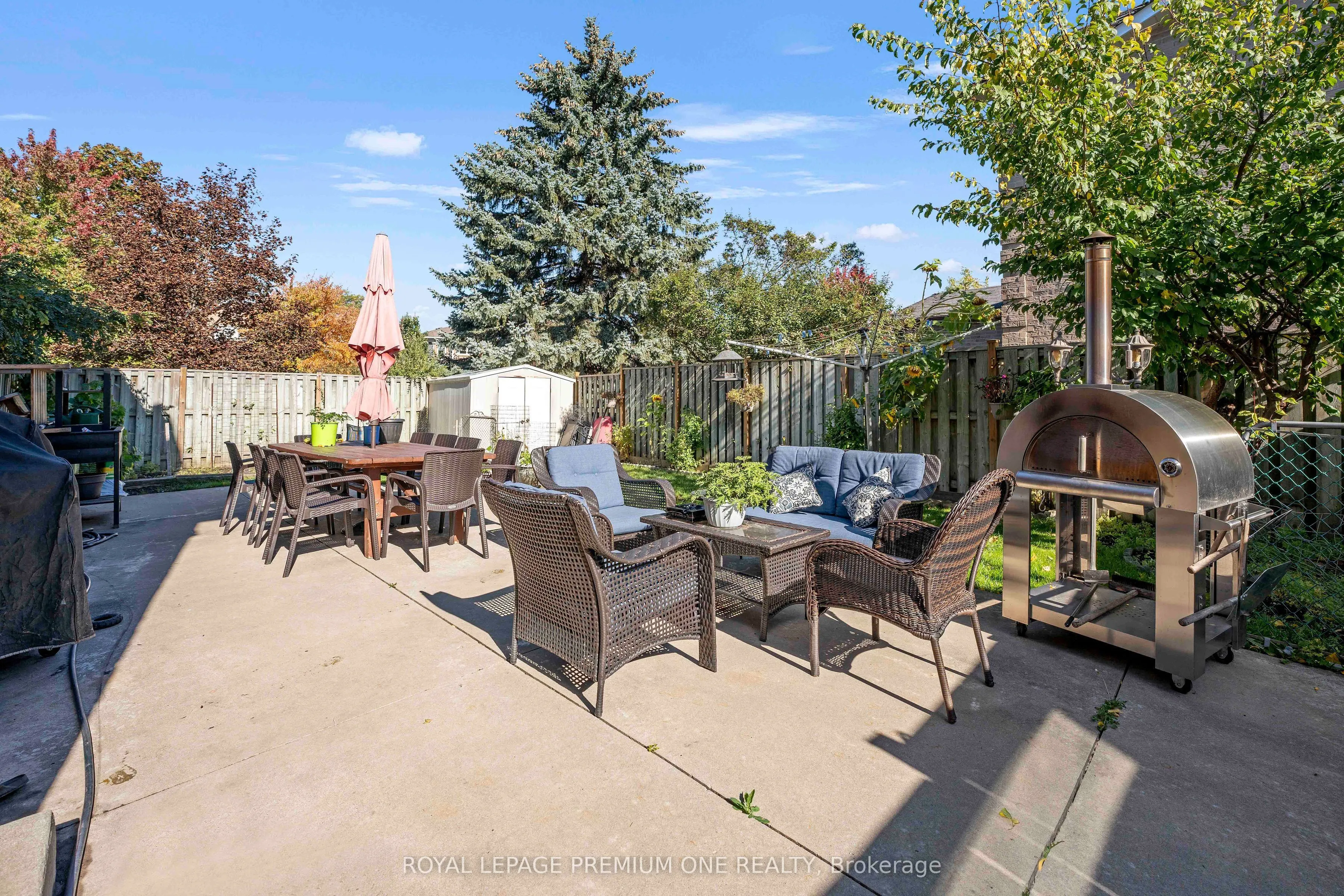 25 Sir Lancelot Court