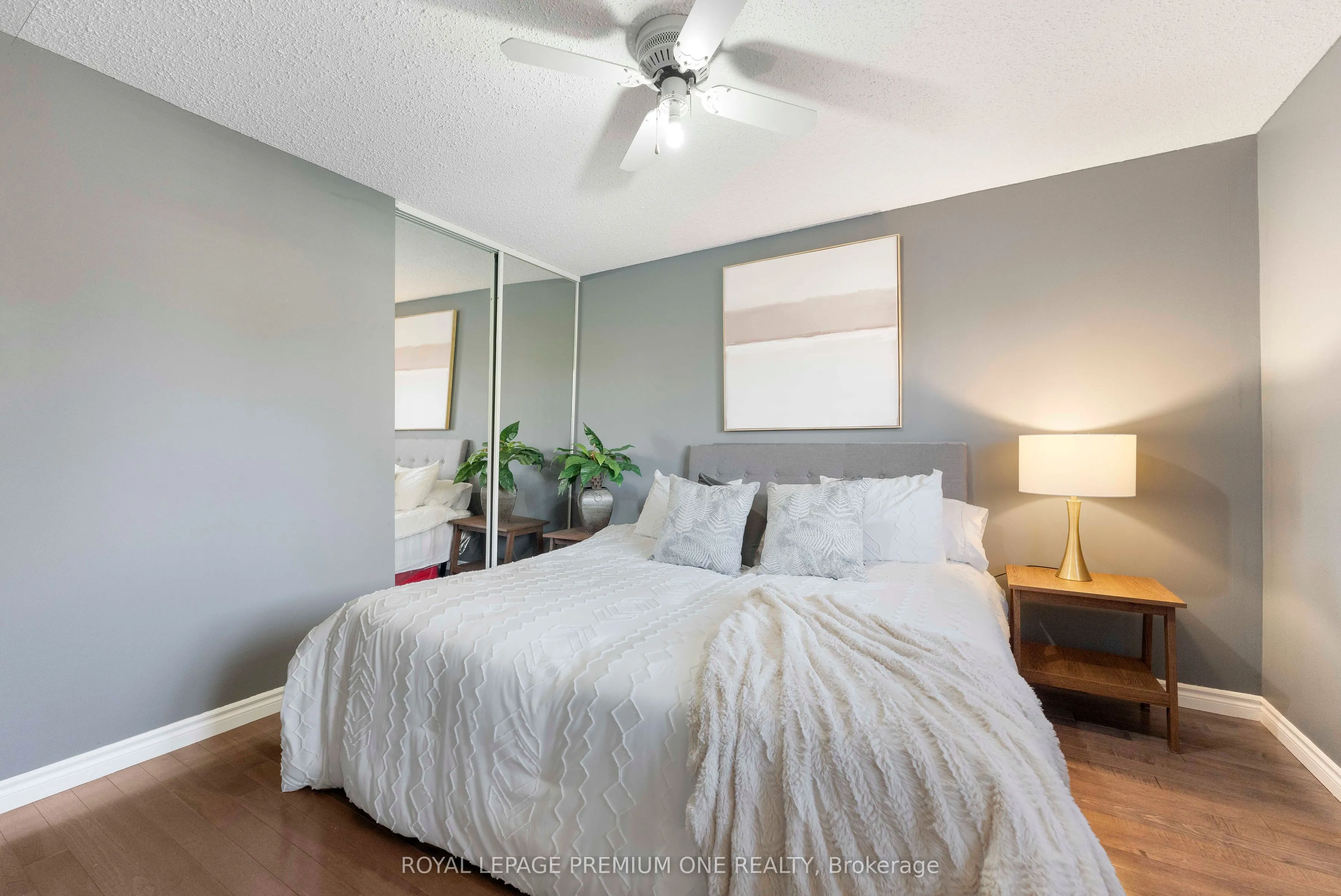 25 Sir Lancelot Court