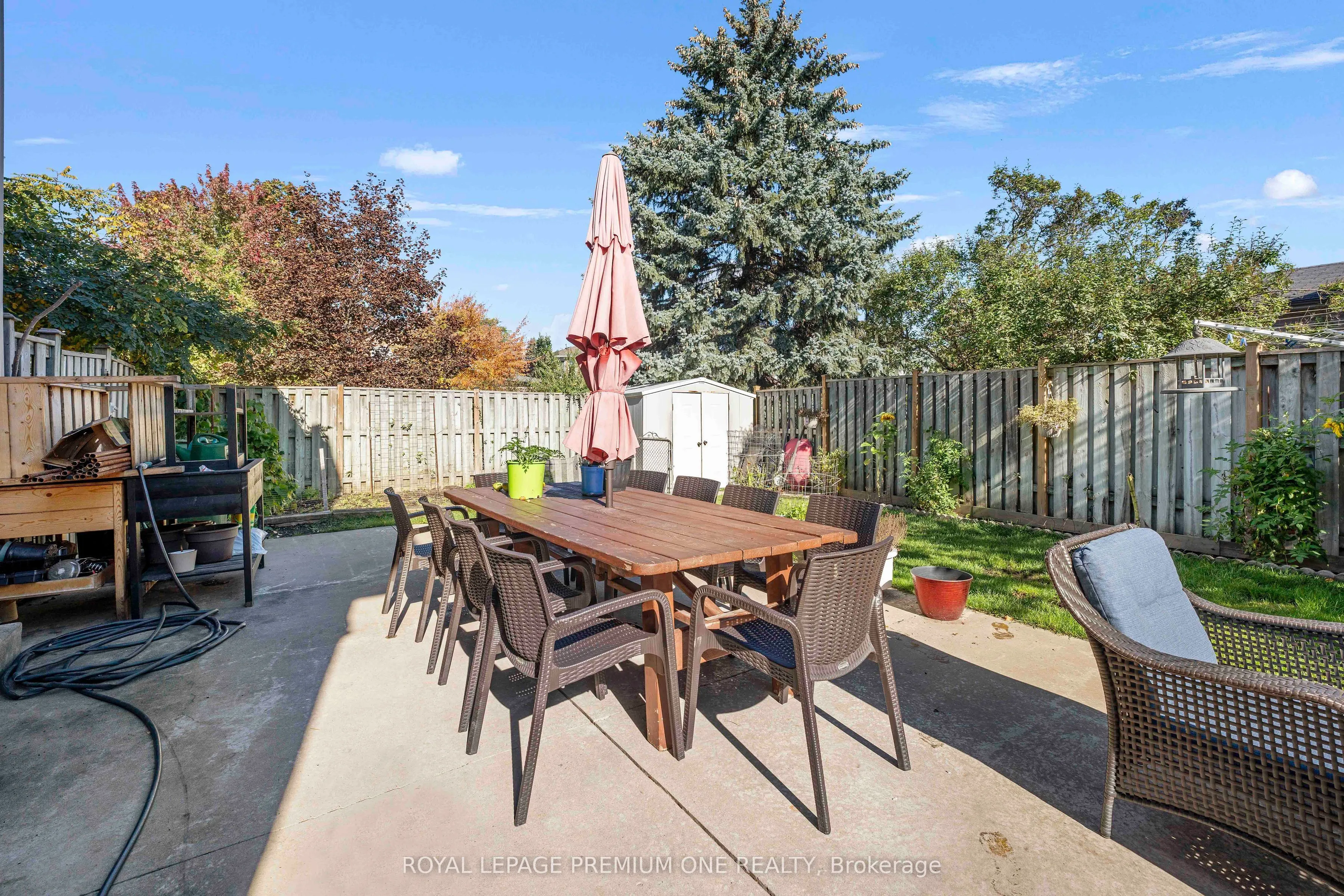 25 Sir Lancelot Court