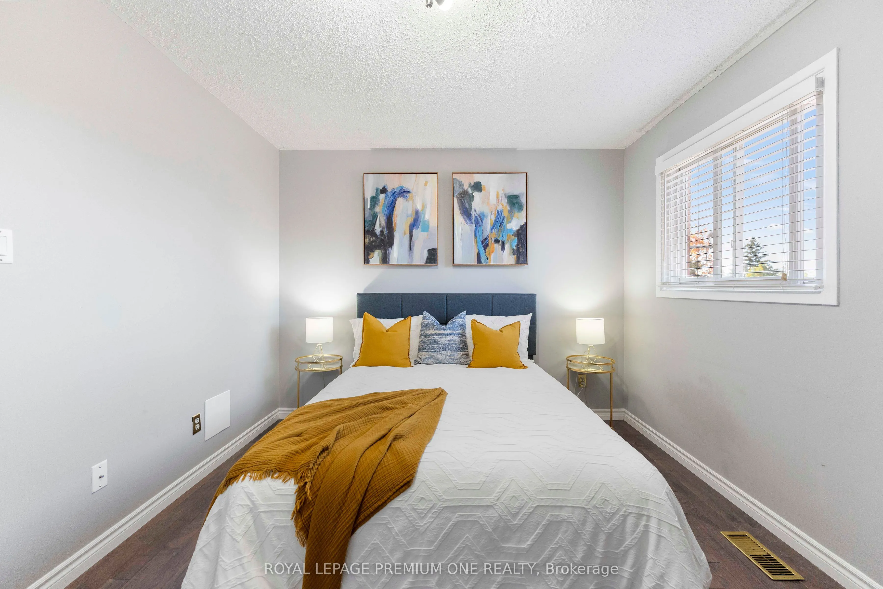 25 Sir Lancelot Court
