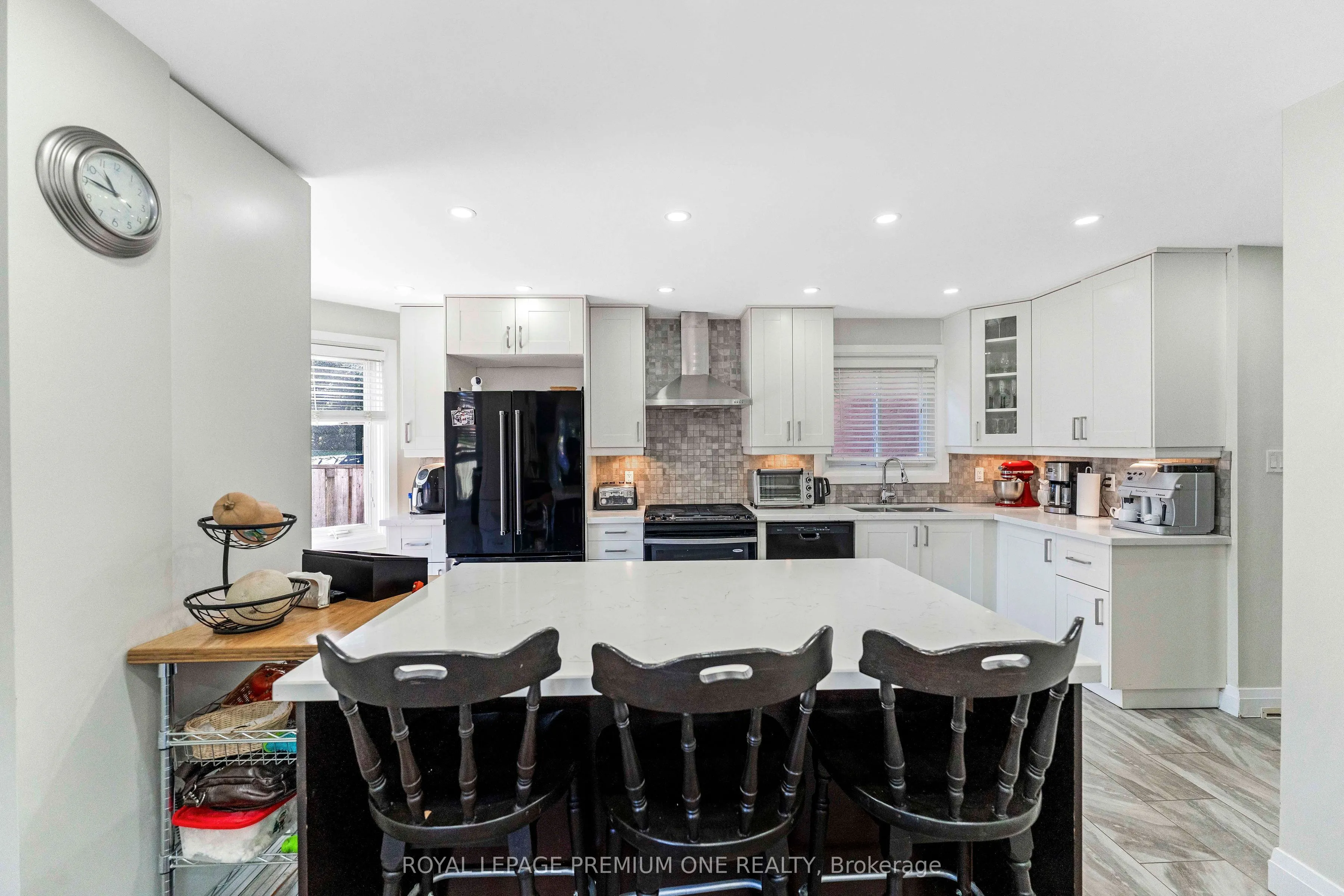 25 Sir Lancelot Court