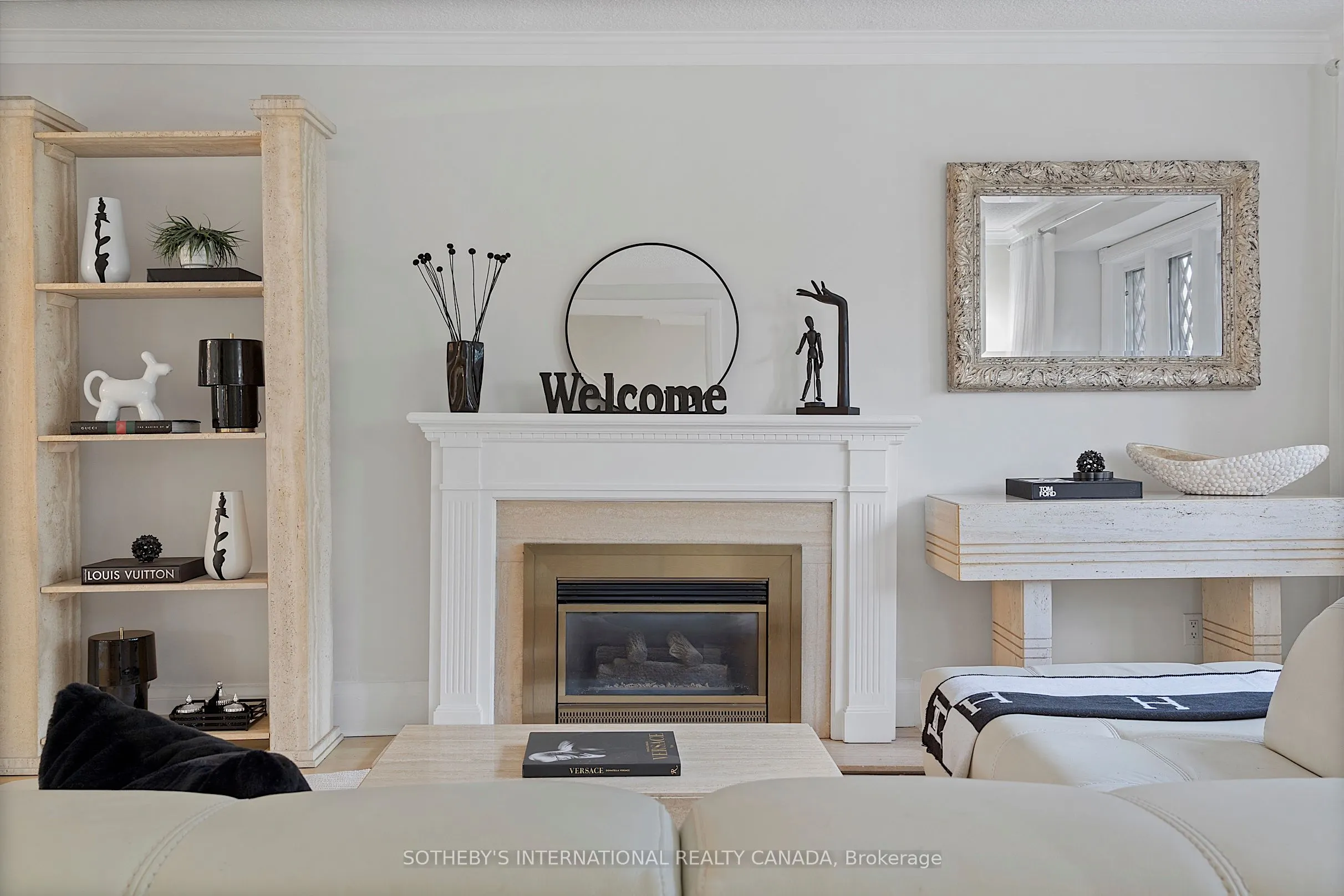 4009 Bloor Street W