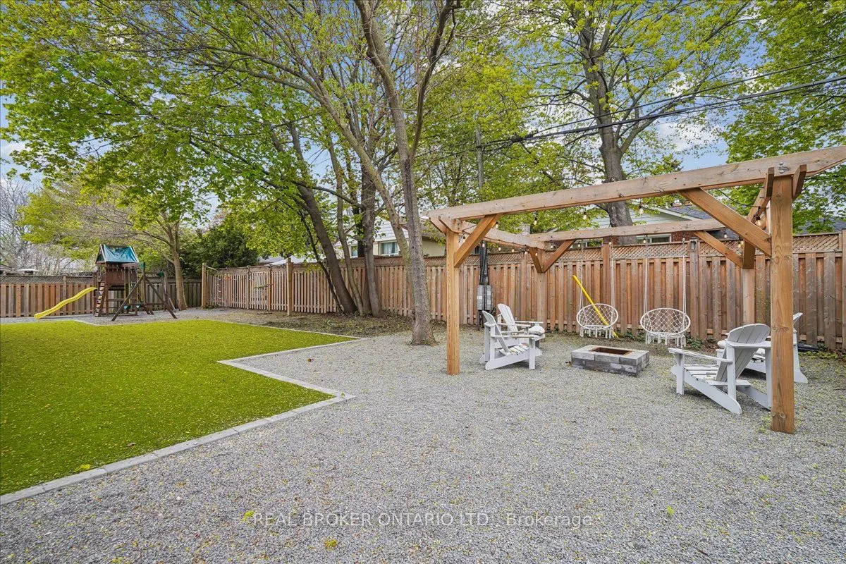 1445 Skyline Drive