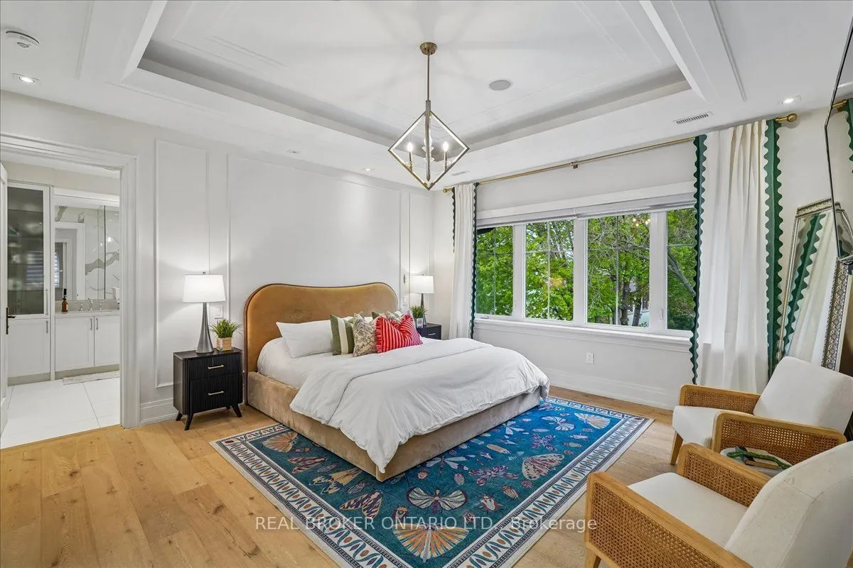 1445 Skyline Drive