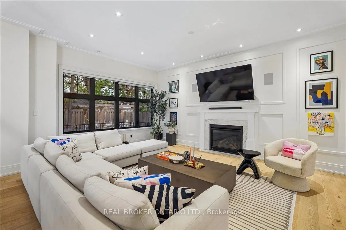 1445 Skyline Drive
