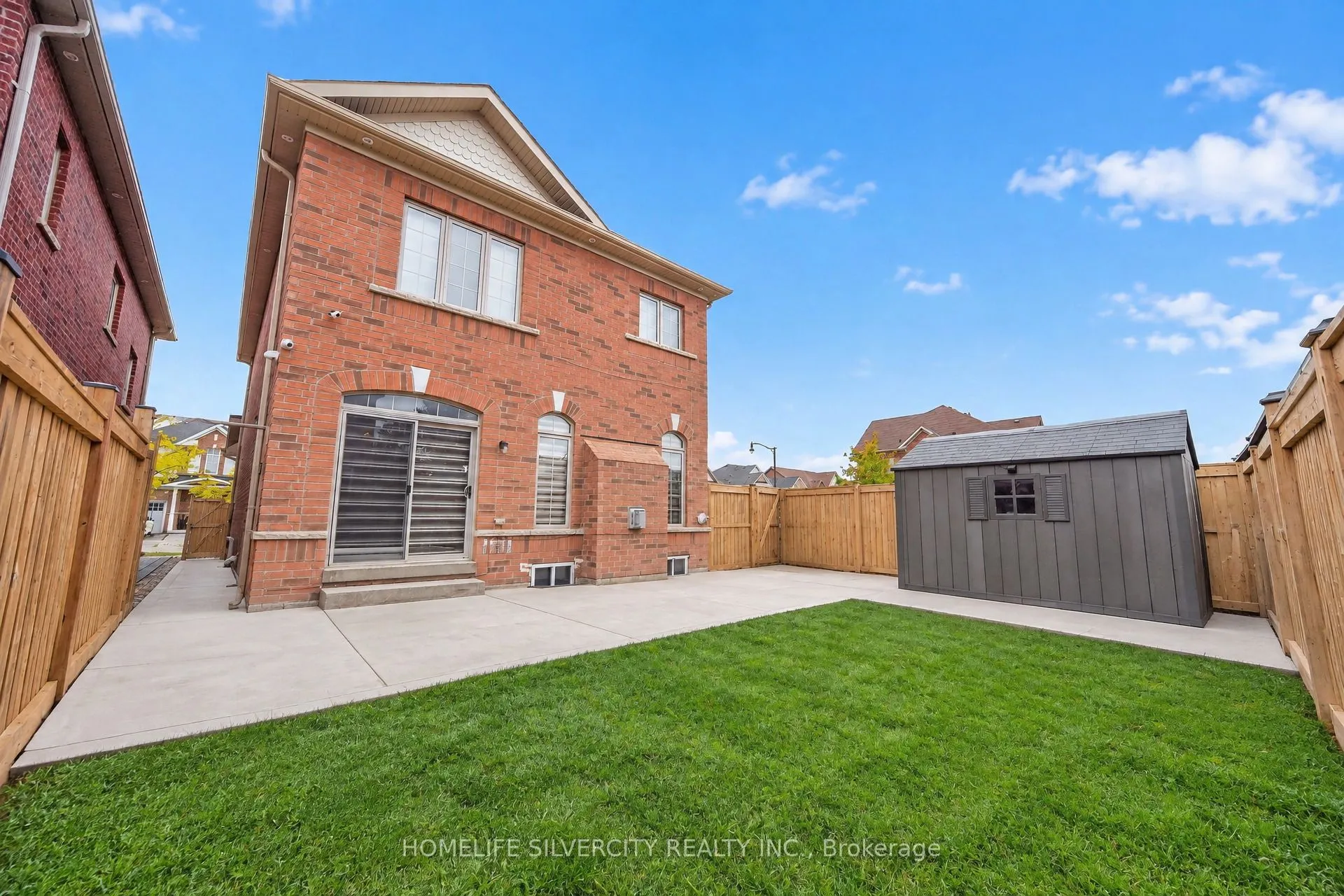 355 Robert Parkinson Drive
