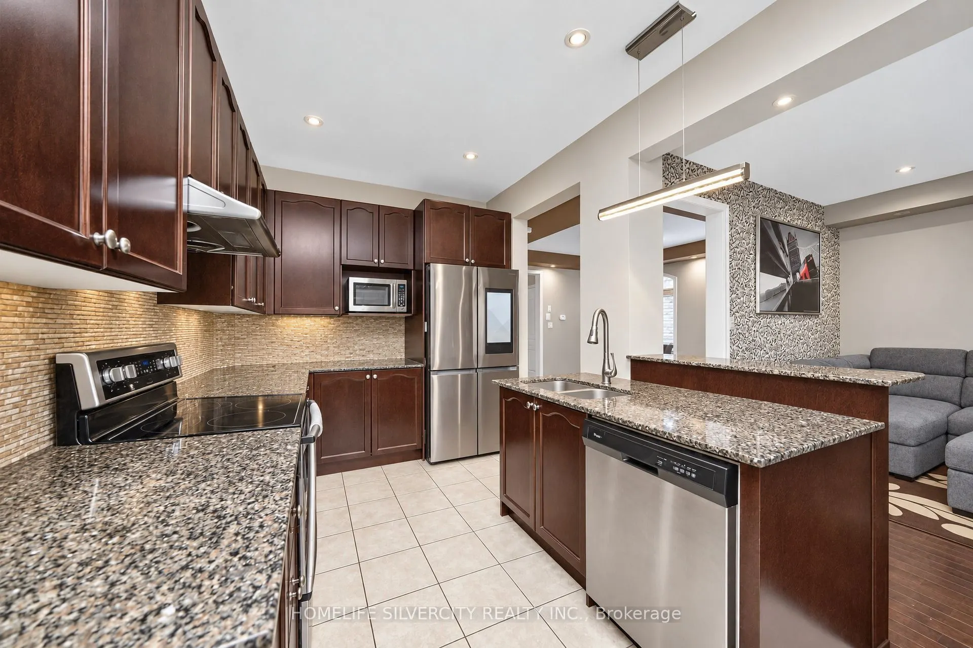 355 Robert Parkinson Drive