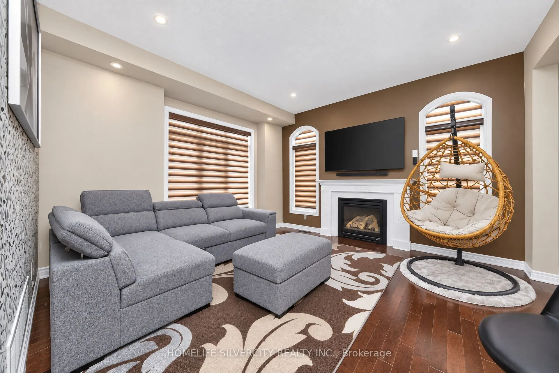 355 Robert Parkinson Drive