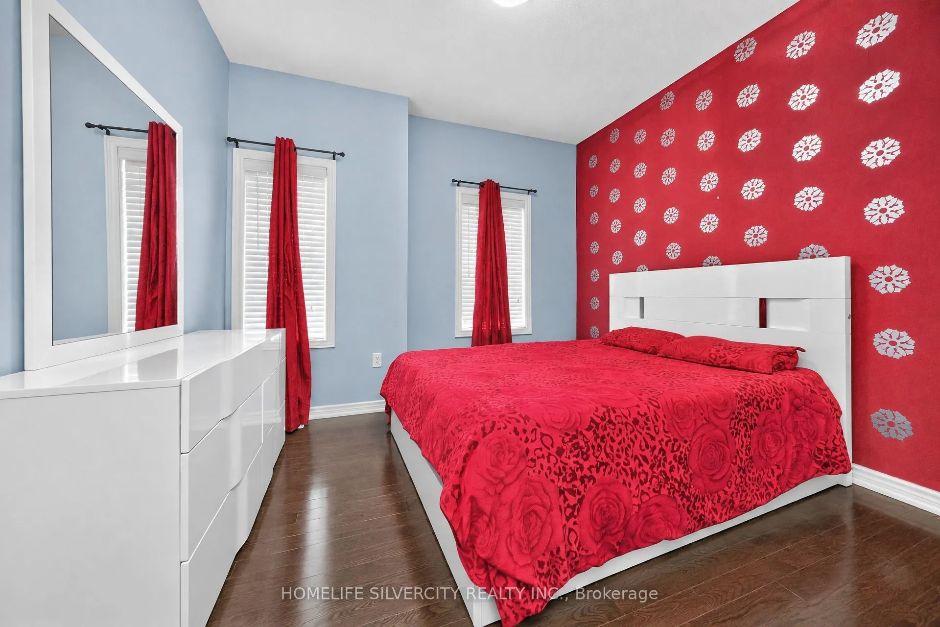 355 Robert Parkinson Drive
