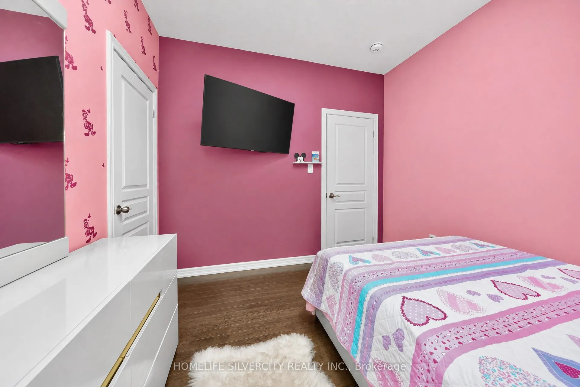 355 Robert Parkinson Drive