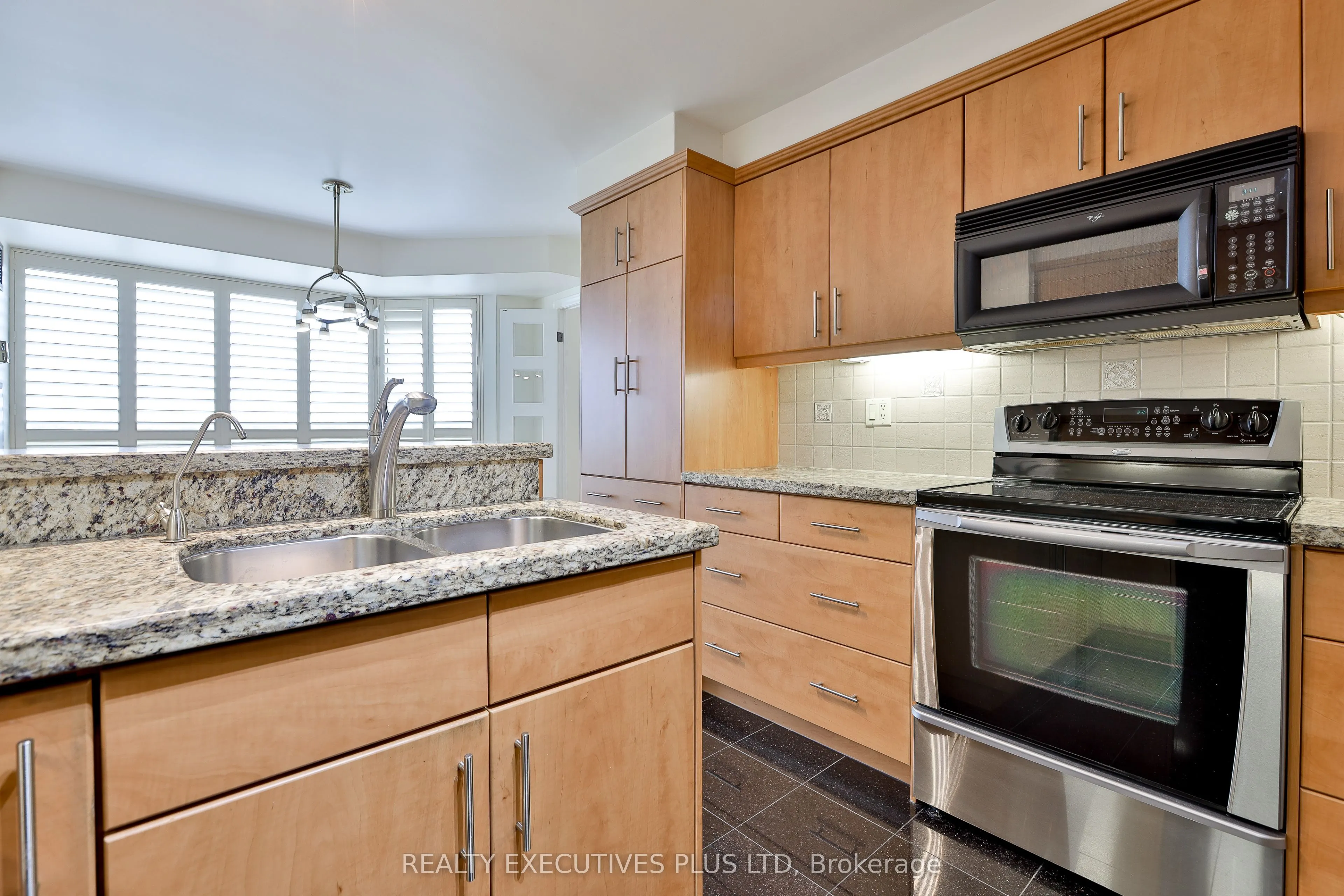 1800 The Collegeway Way #1401