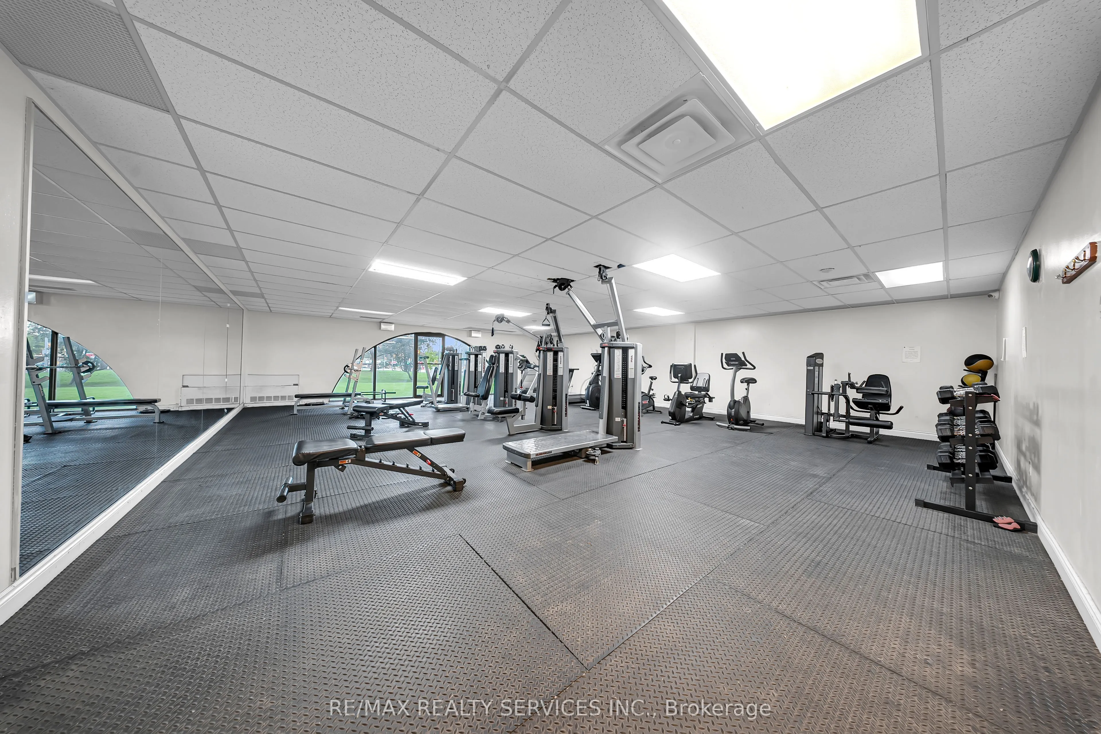 20 Mississauga Valley Boulevard #701
