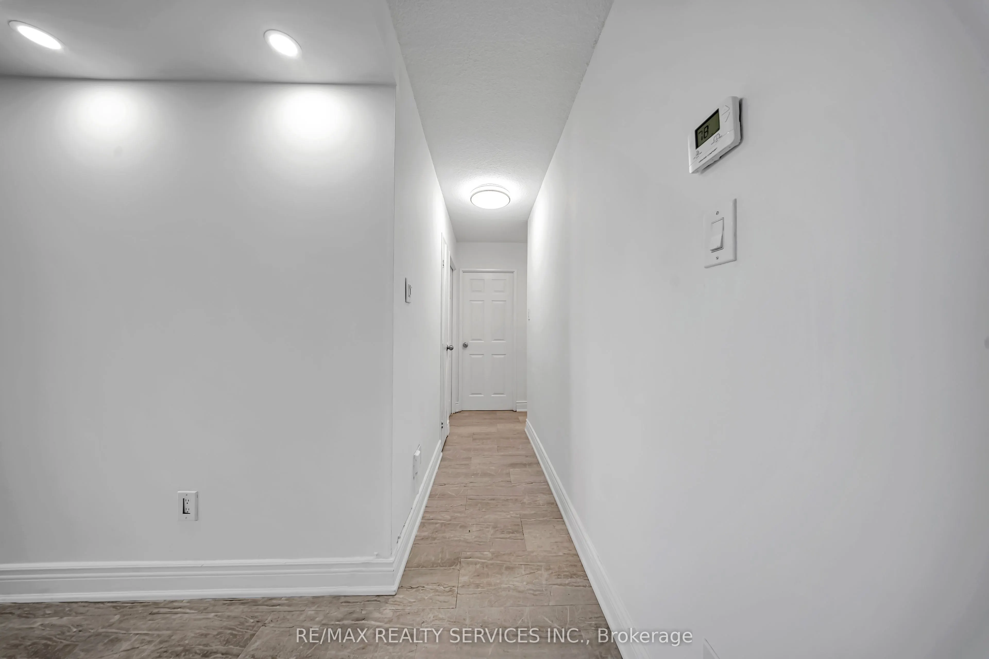 20 Mississauga Valley Boulevard #701
