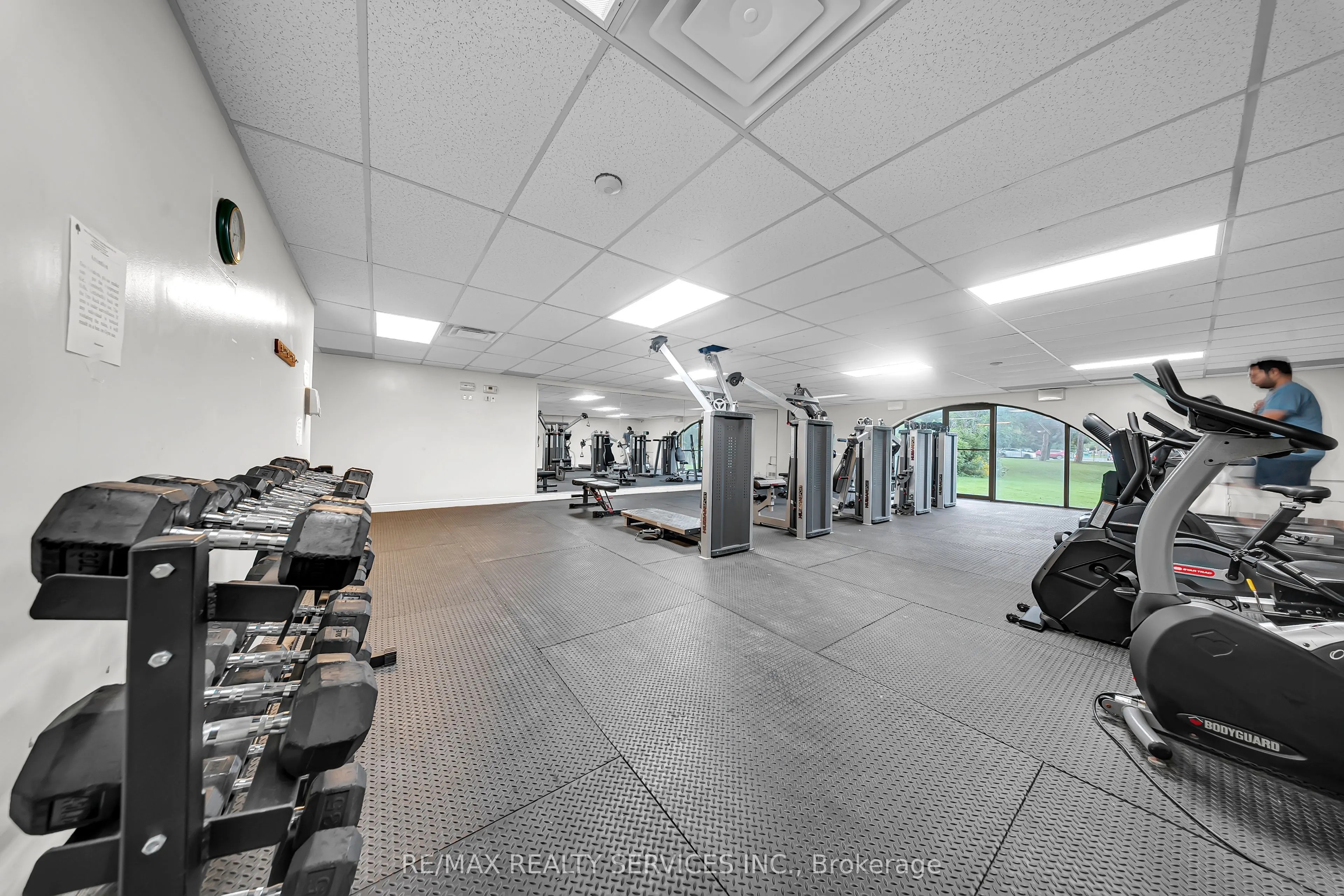 20 Mississauga Valley Boulevard #701
