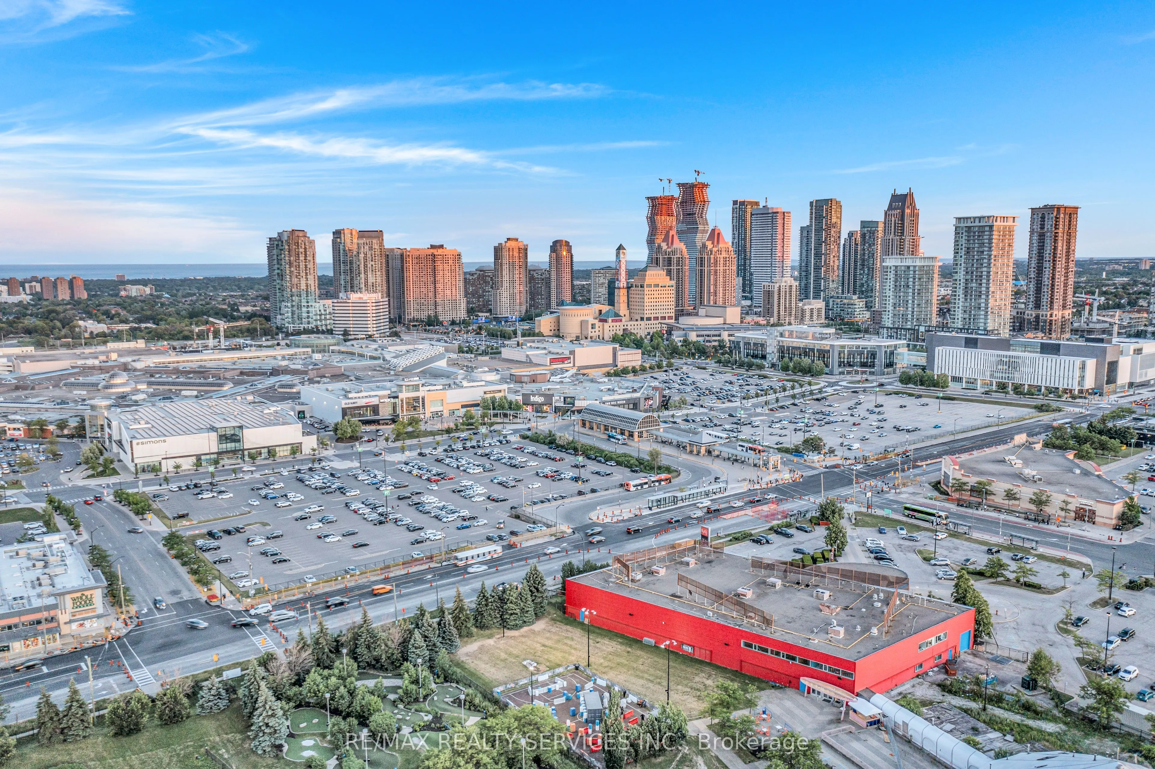 20 Mississauga Valley Boulevard #701