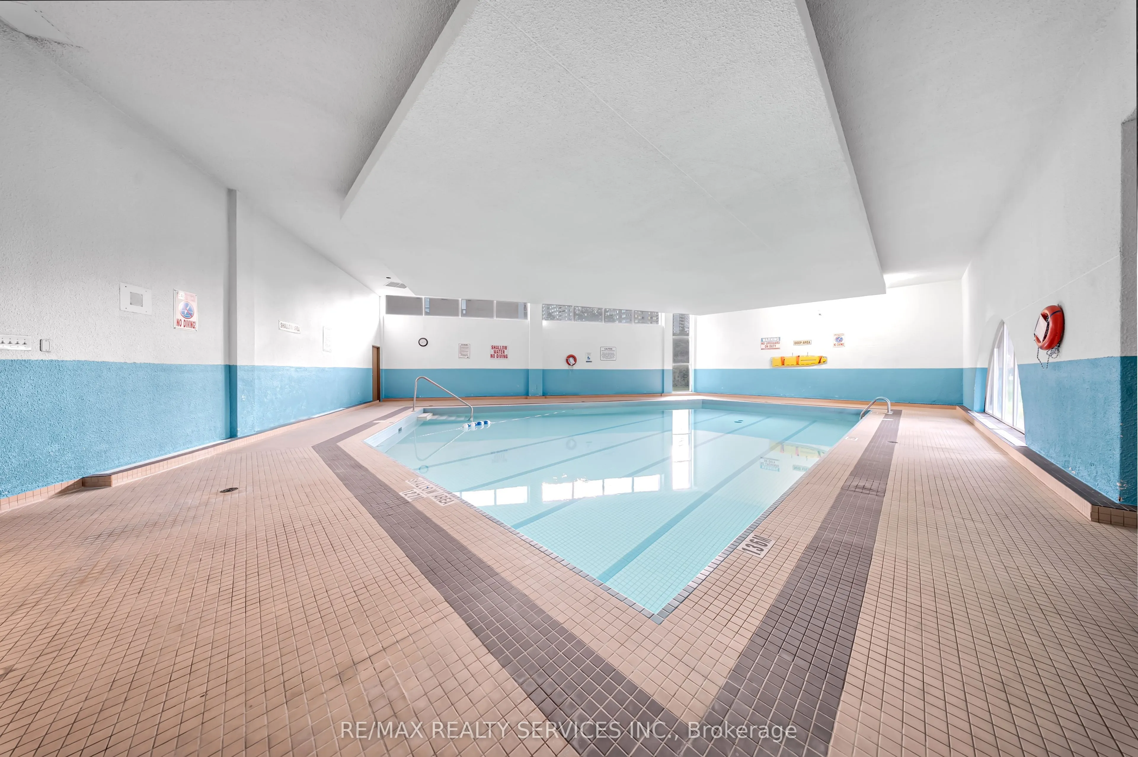 20 Mississauga Valley Boulevard #701