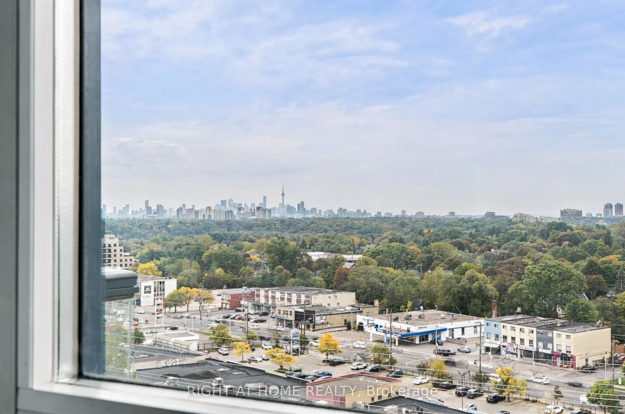 1135 Royal York Road #1301