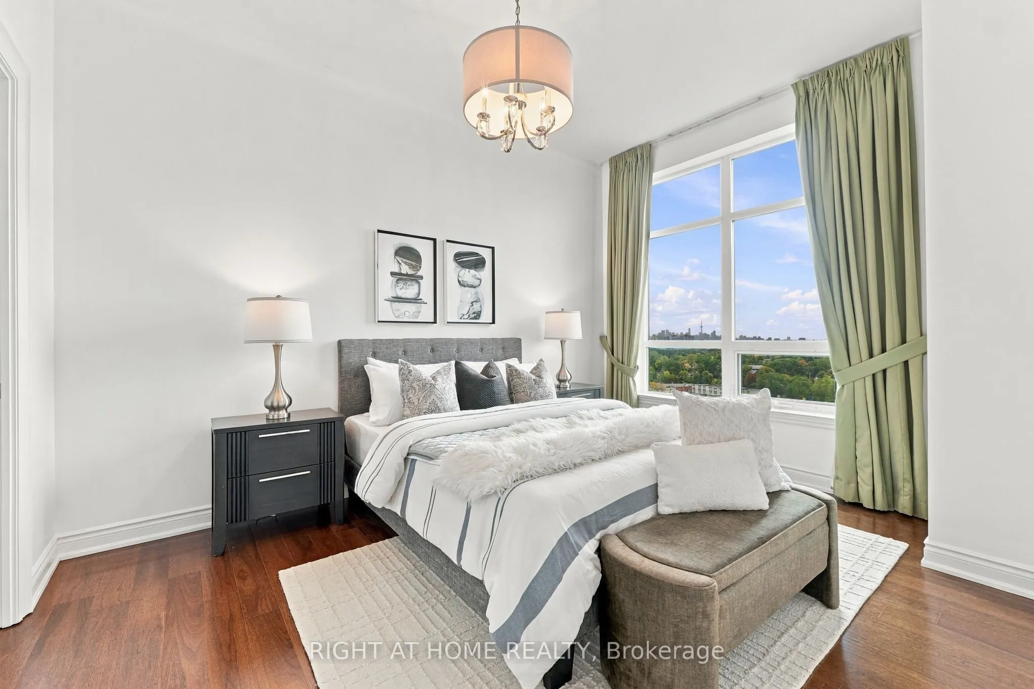 1135 Royal York Road #1301