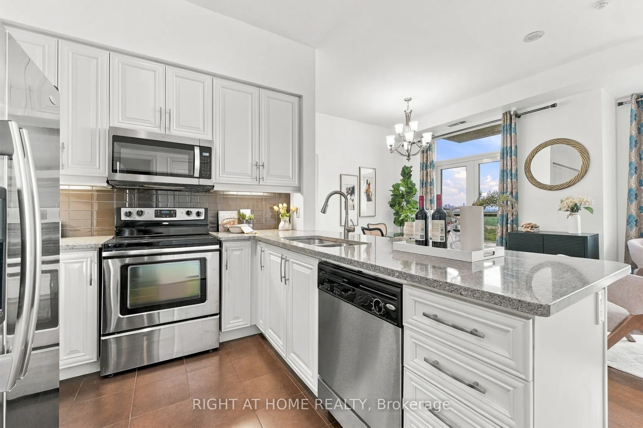 1135 Royal York Road #1301