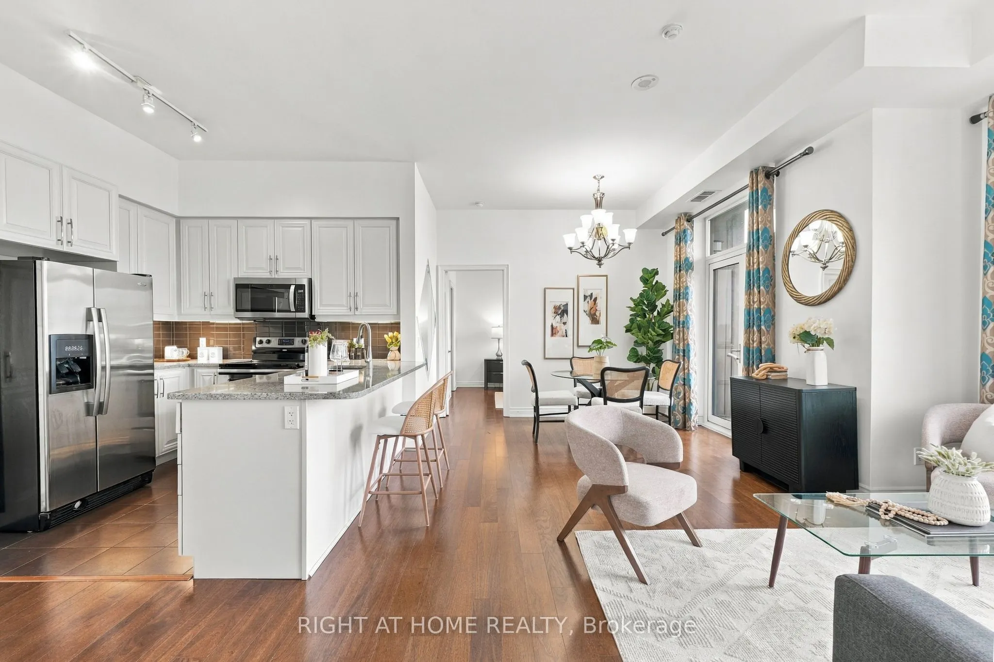 1135 Royal York Road #1301