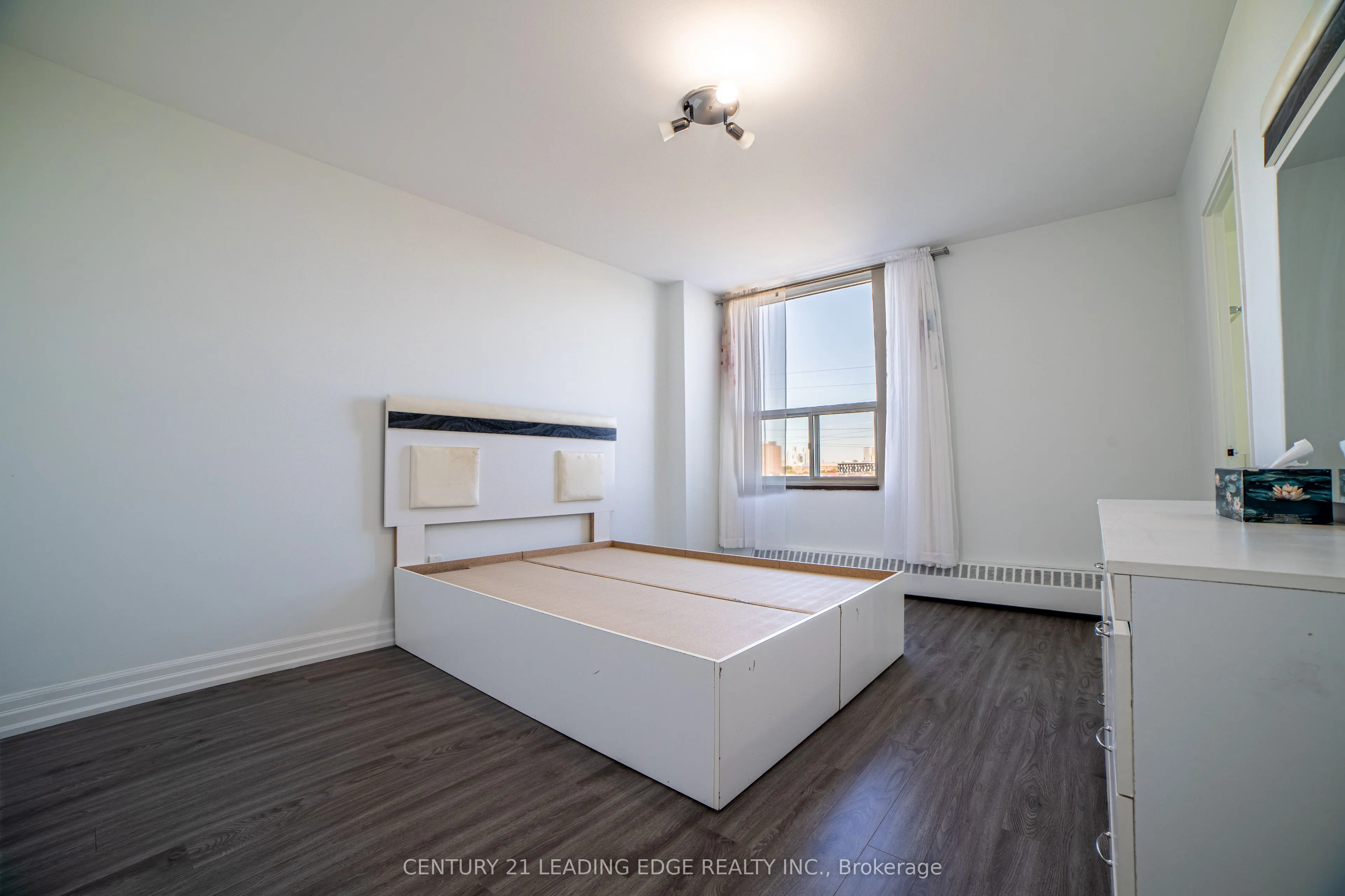 25 Four Winds Drive #604