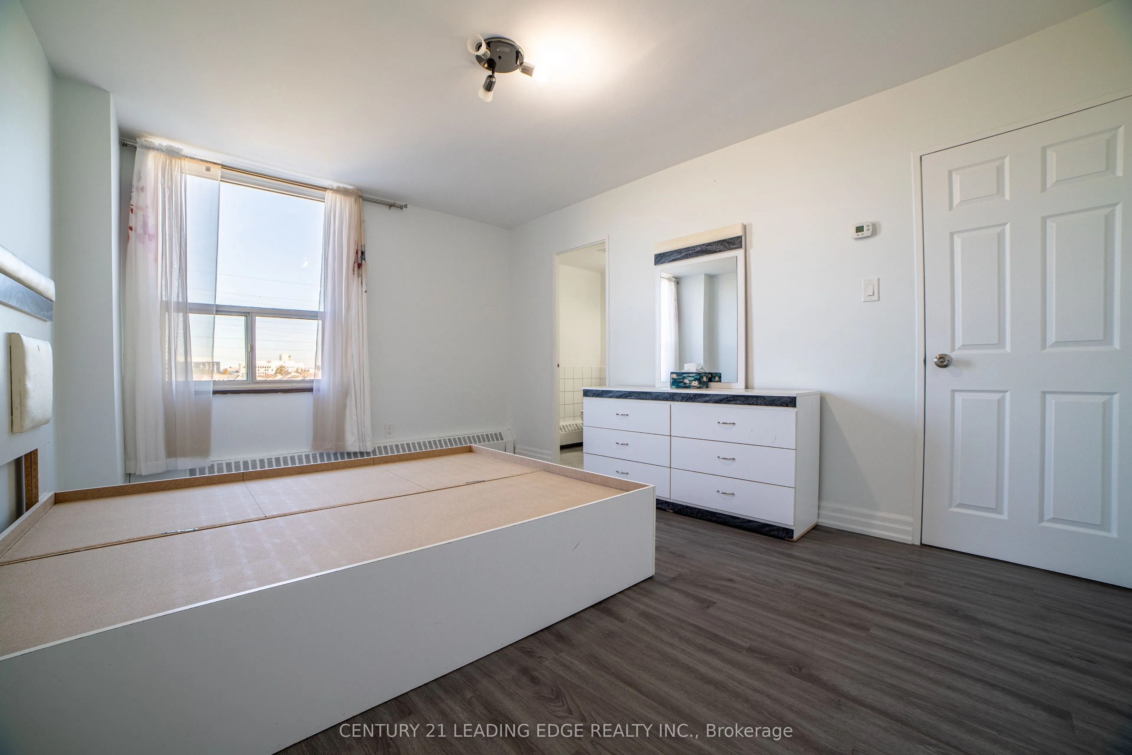 25 Four Winds Drive #604