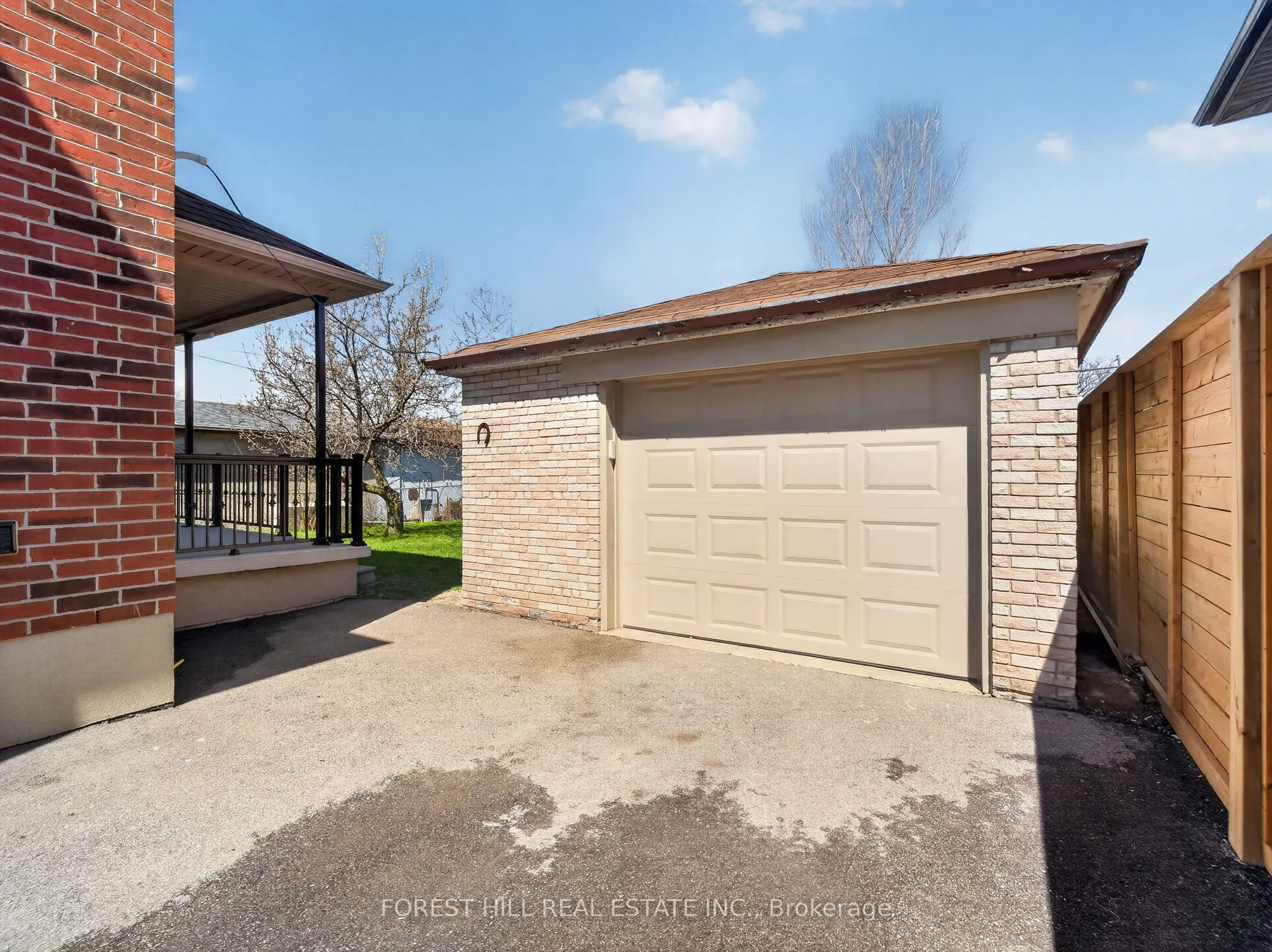 114 Regent Road