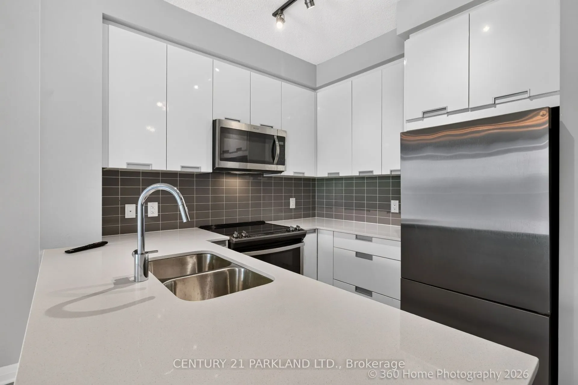 5025 Four Springs Avenue E #905