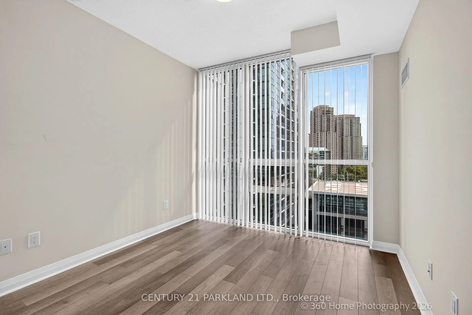 5025 Four Springs Avenue E #905
