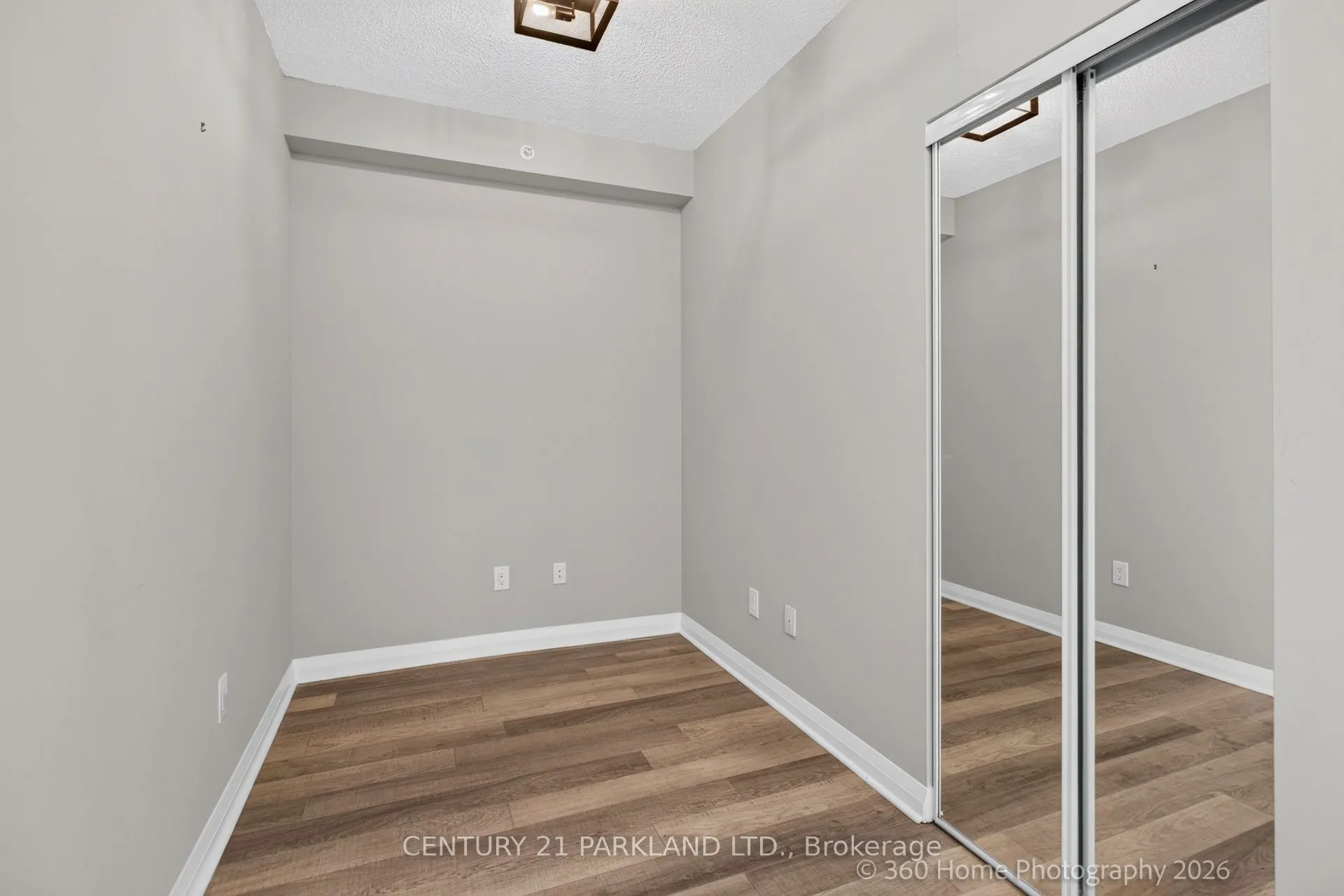 5025 Four Springs Avenue E #905