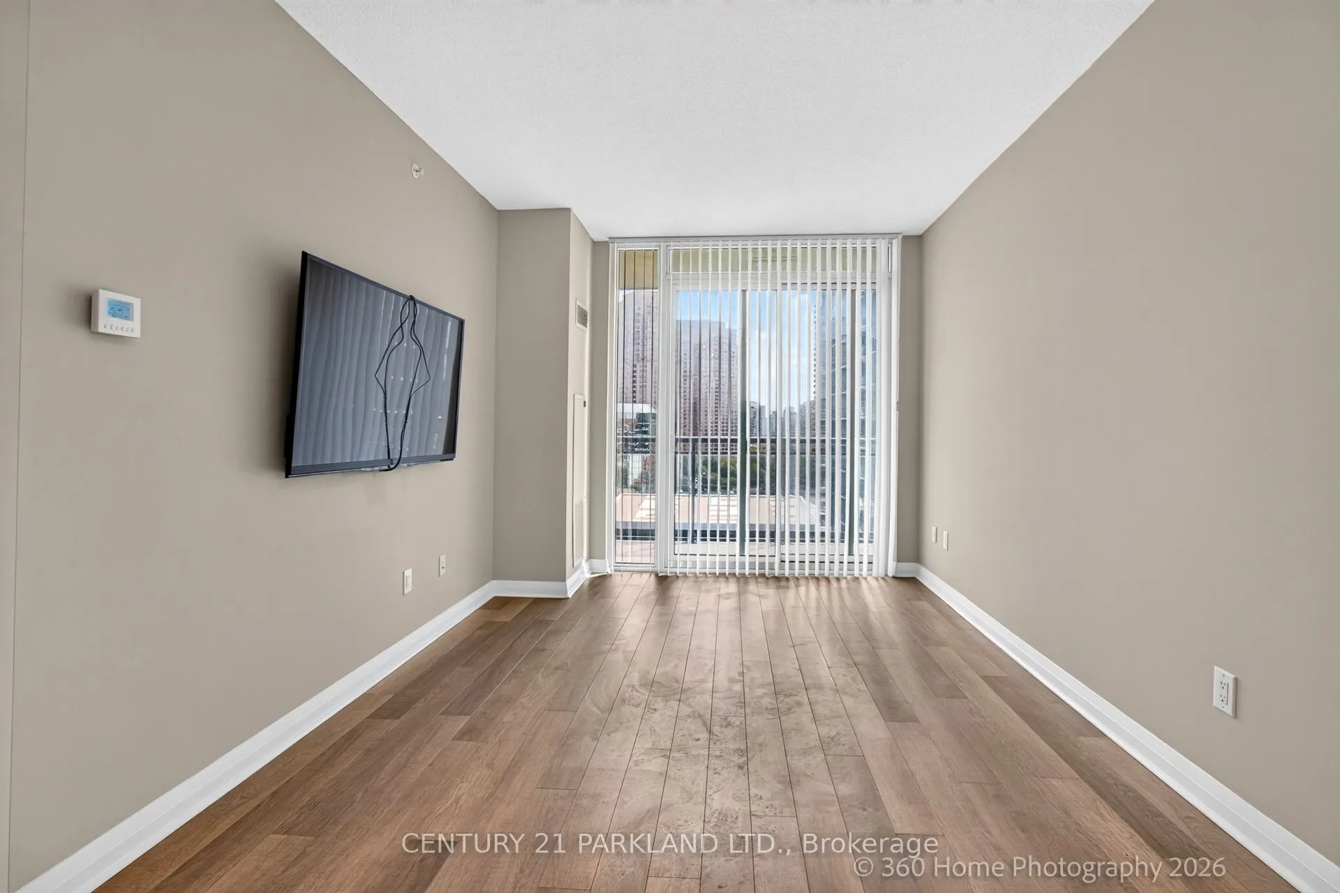 5025 Four Springs Avenue E #905