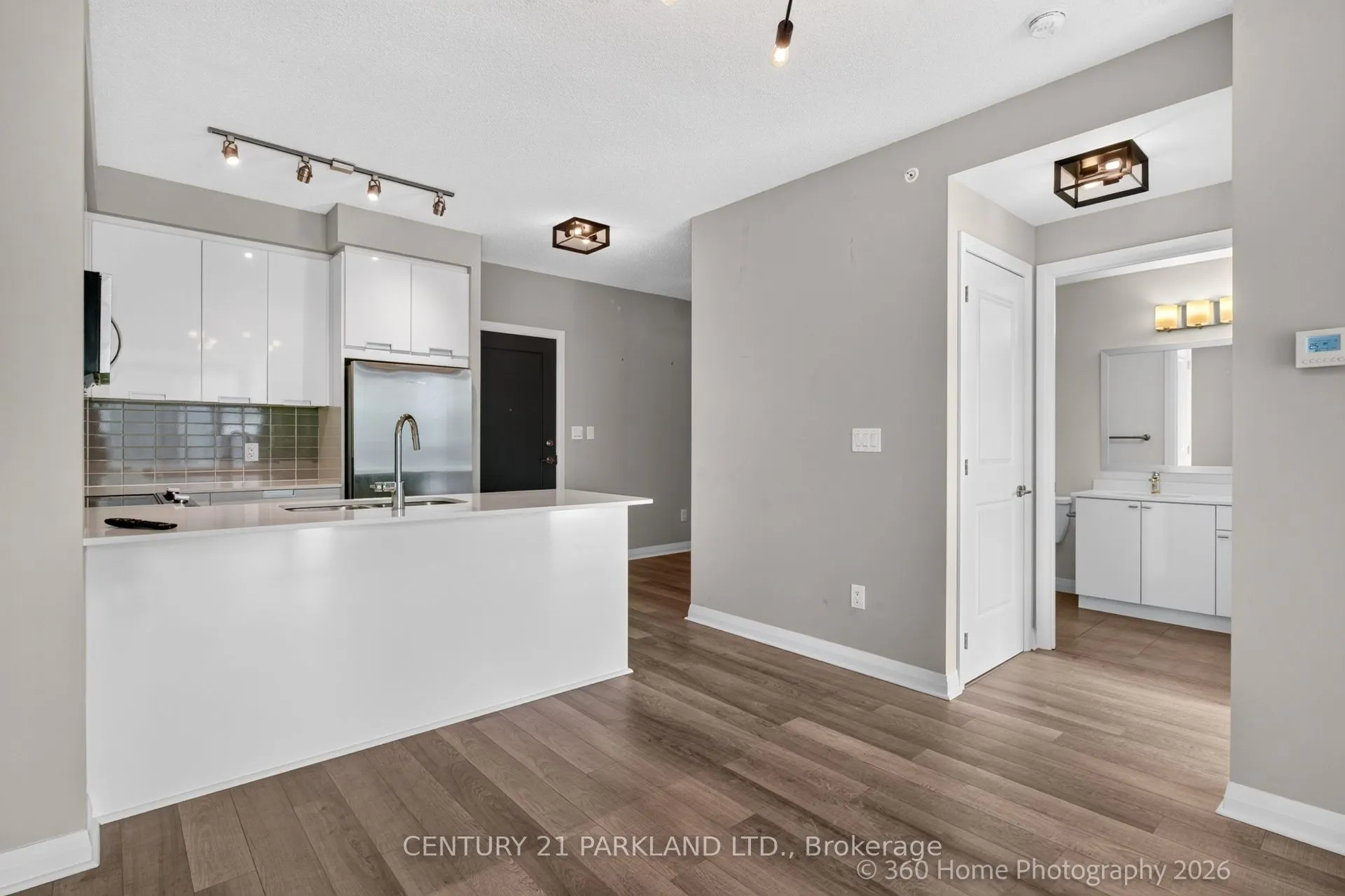5025 Four Springs Avenue E #905