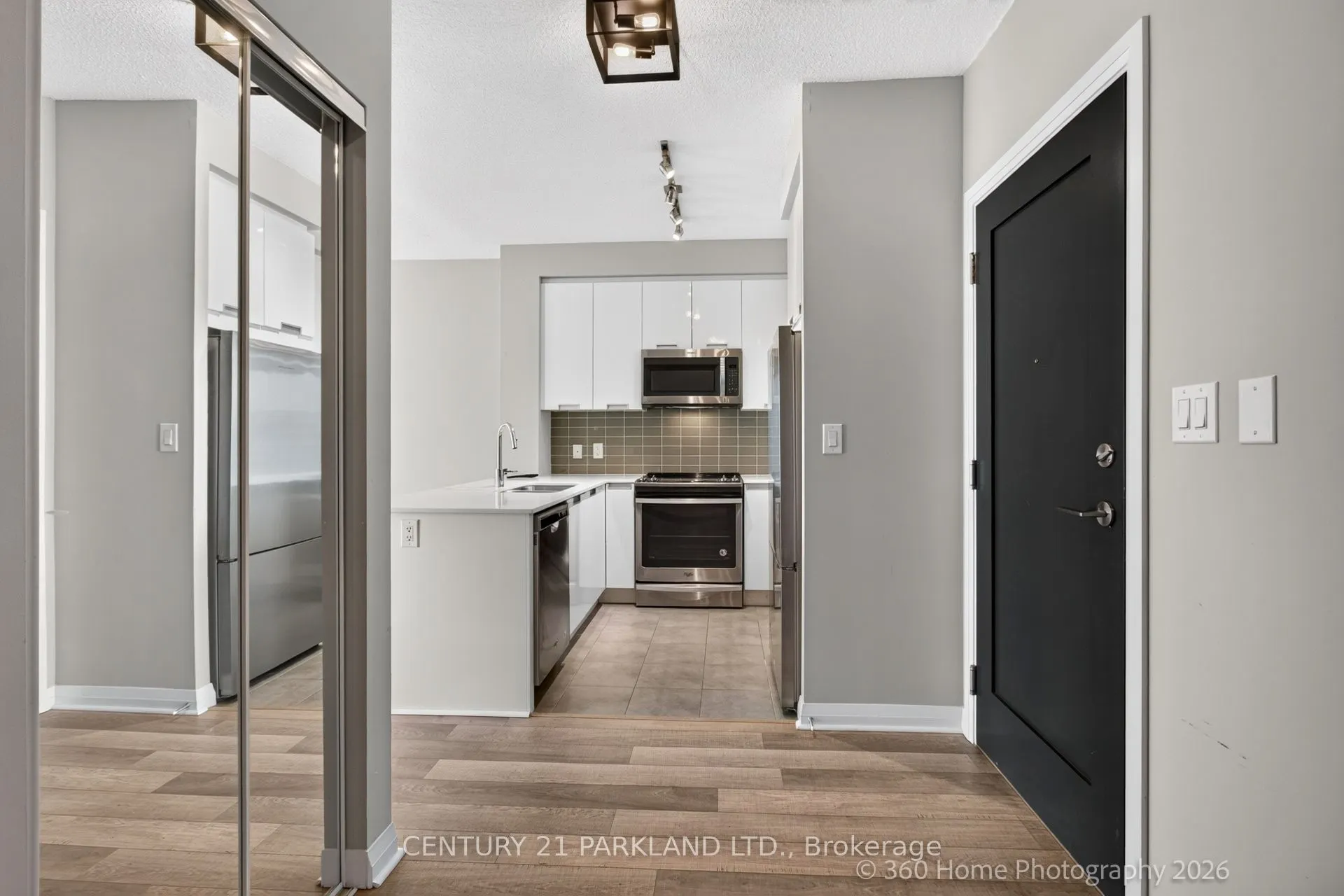 5025 Four Springs Avenue E #905