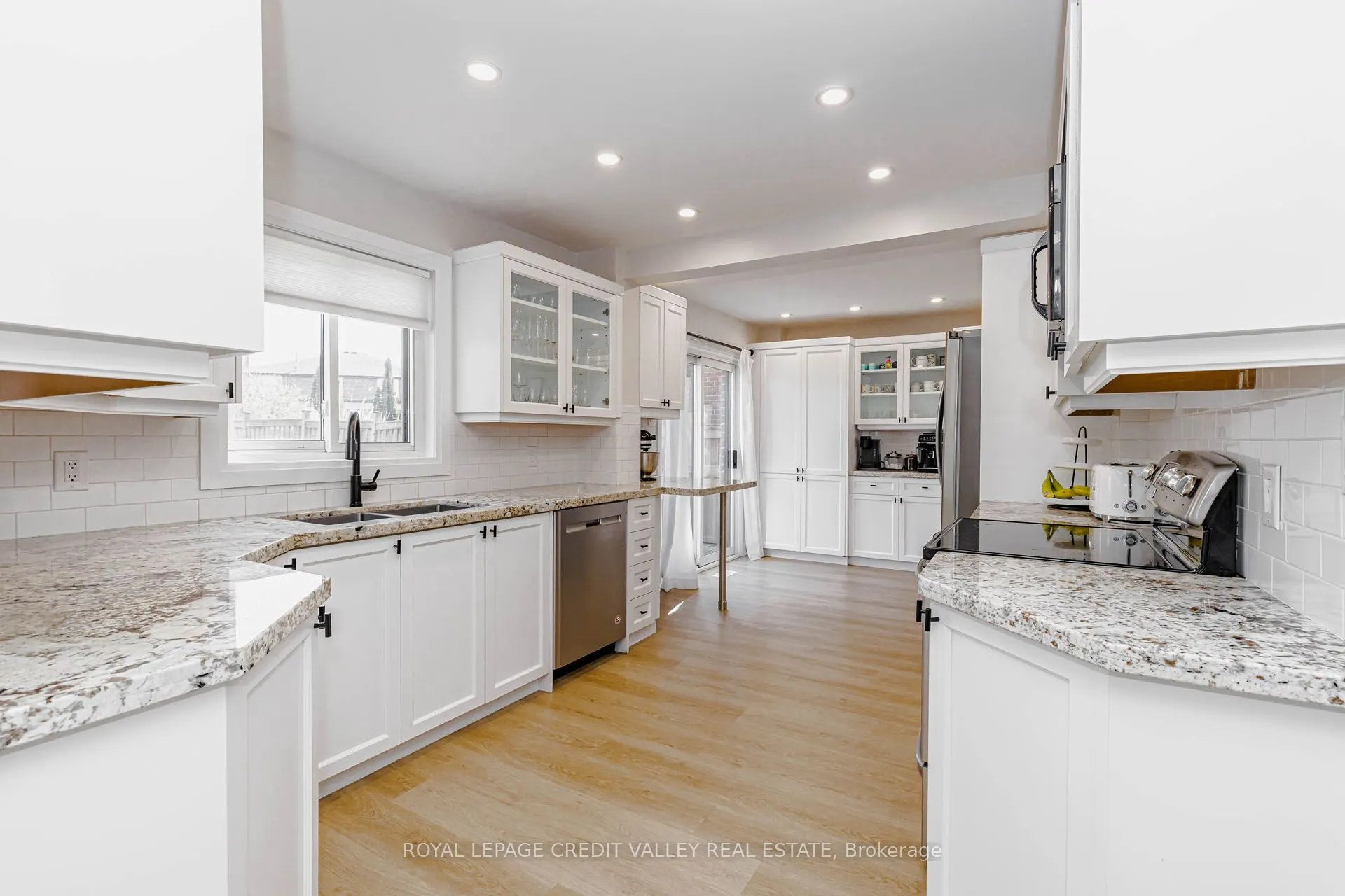 85 Derose Avenue