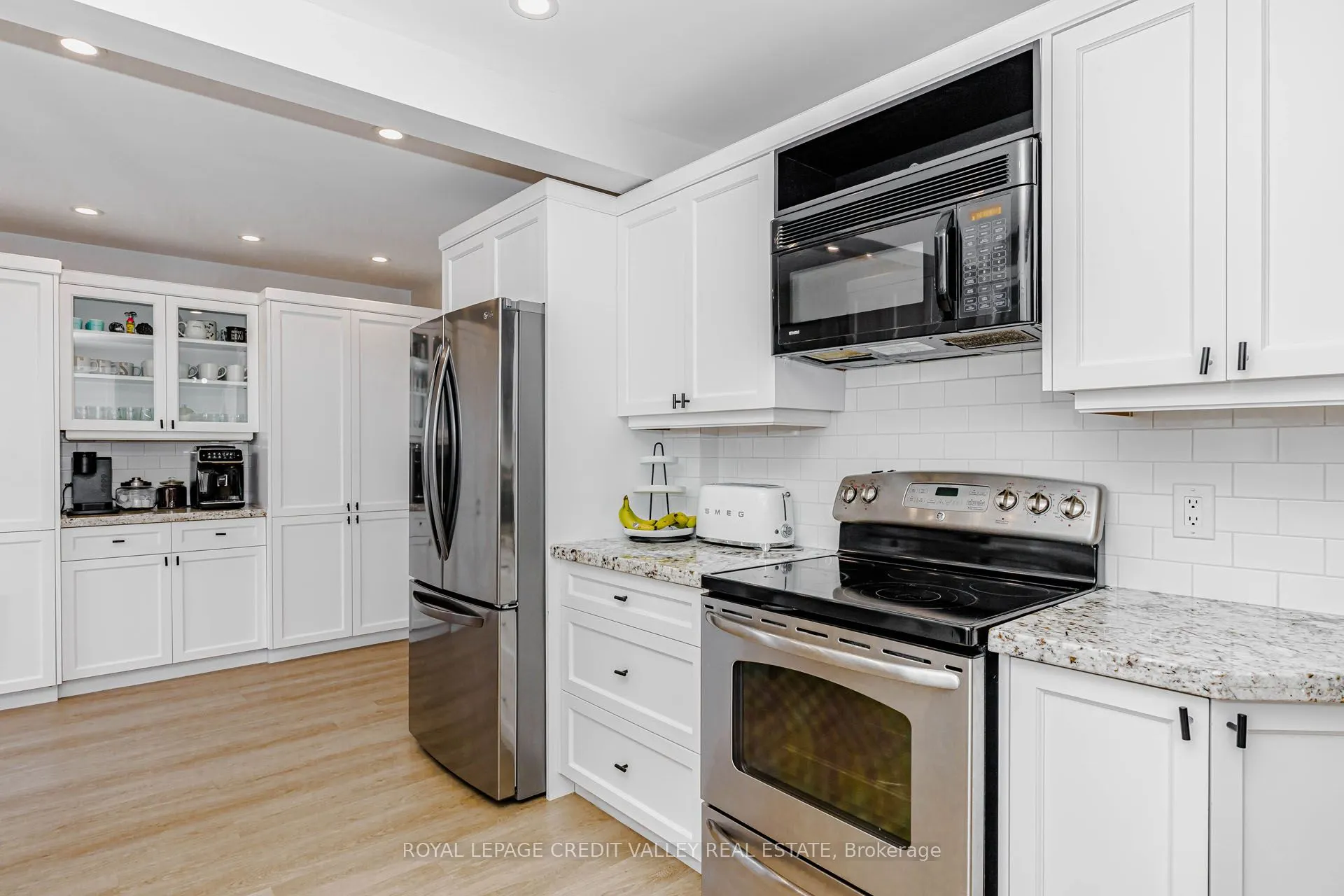 85 Derose Avenue