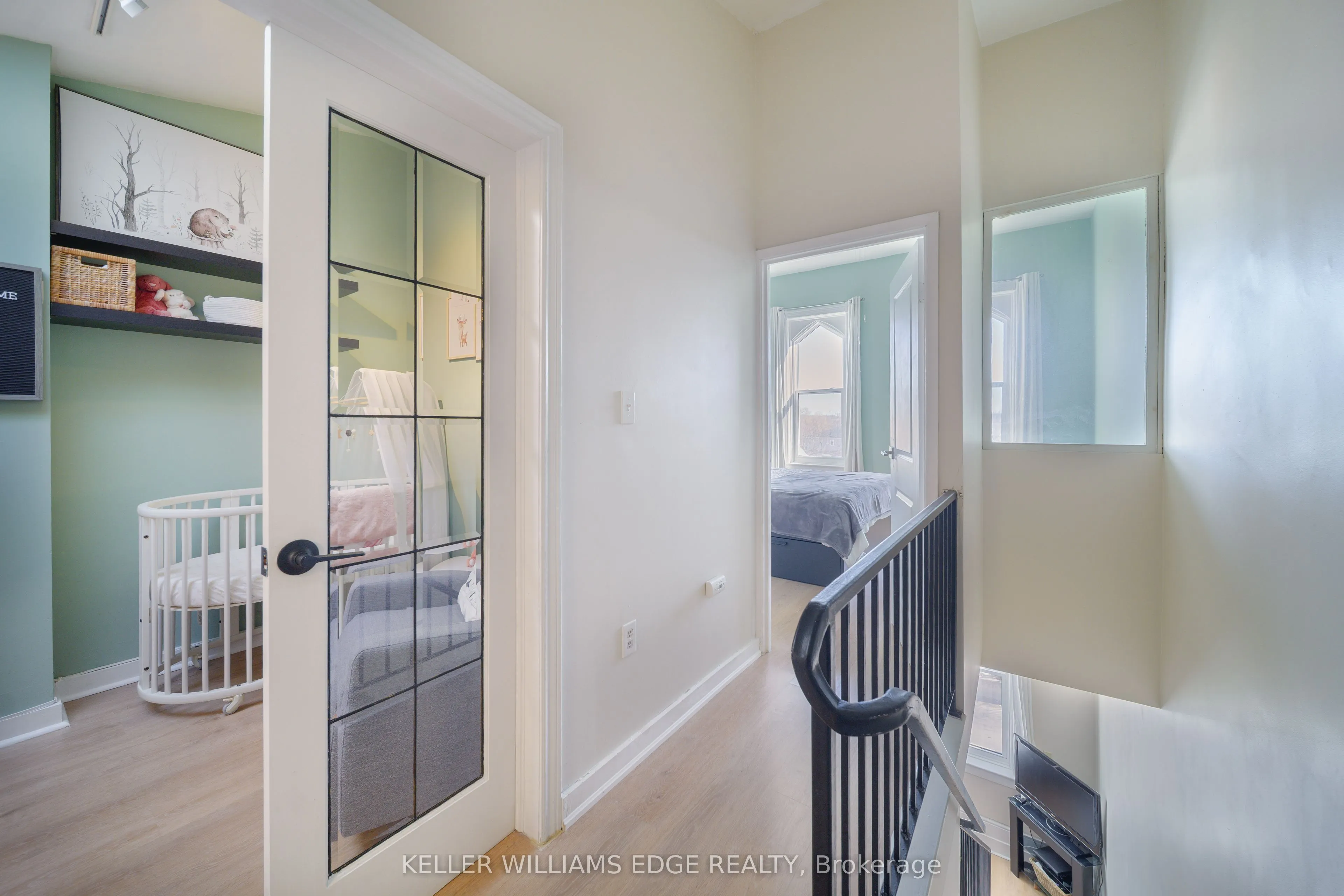 123 Broadway Avenue #E