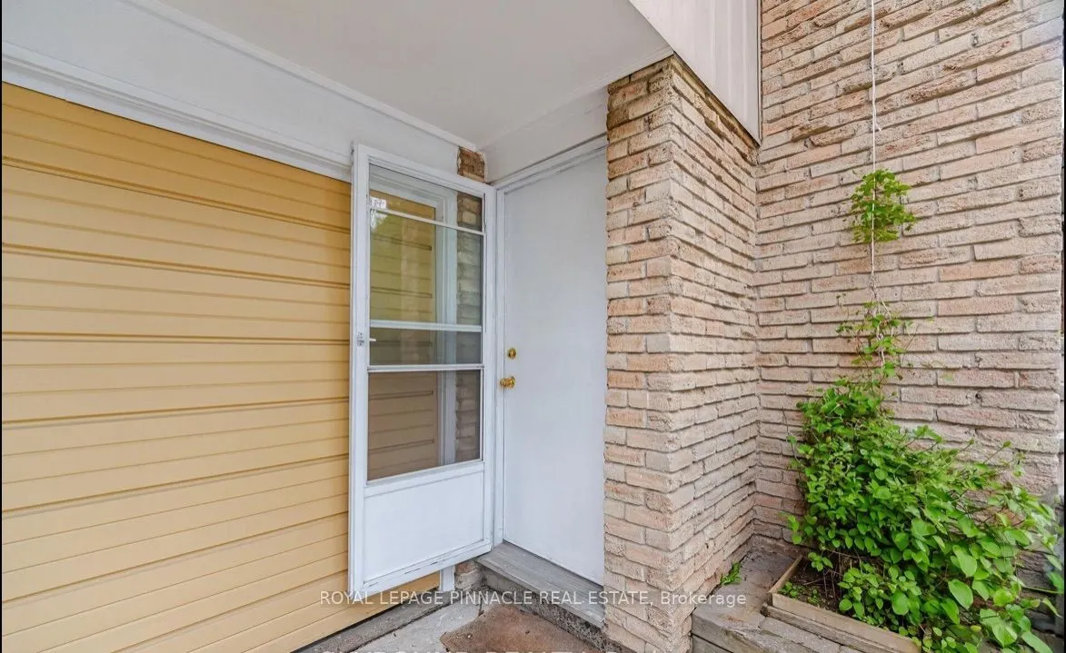 7217 Fayette Circle