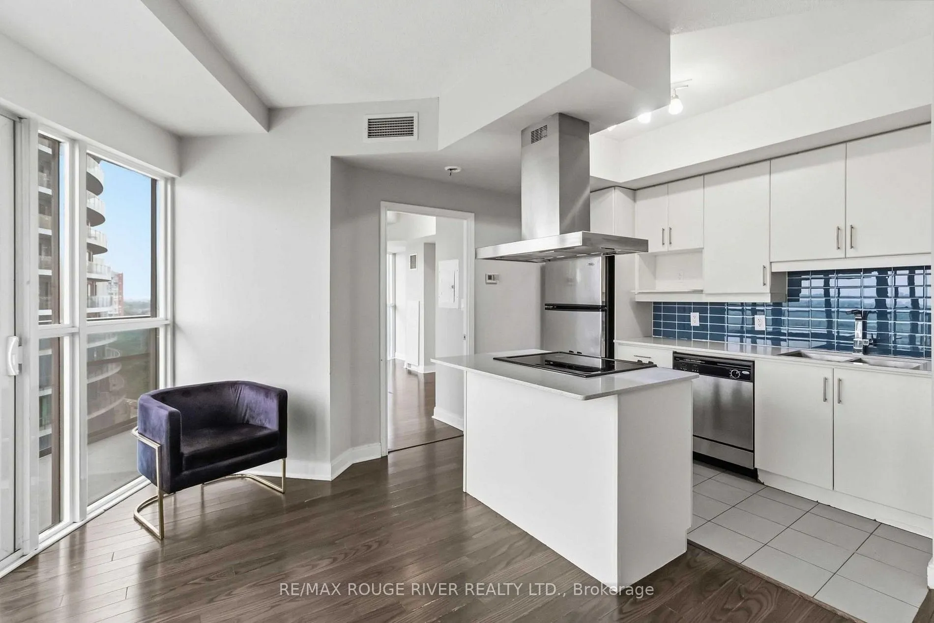 60 Absolute Avenue #1405