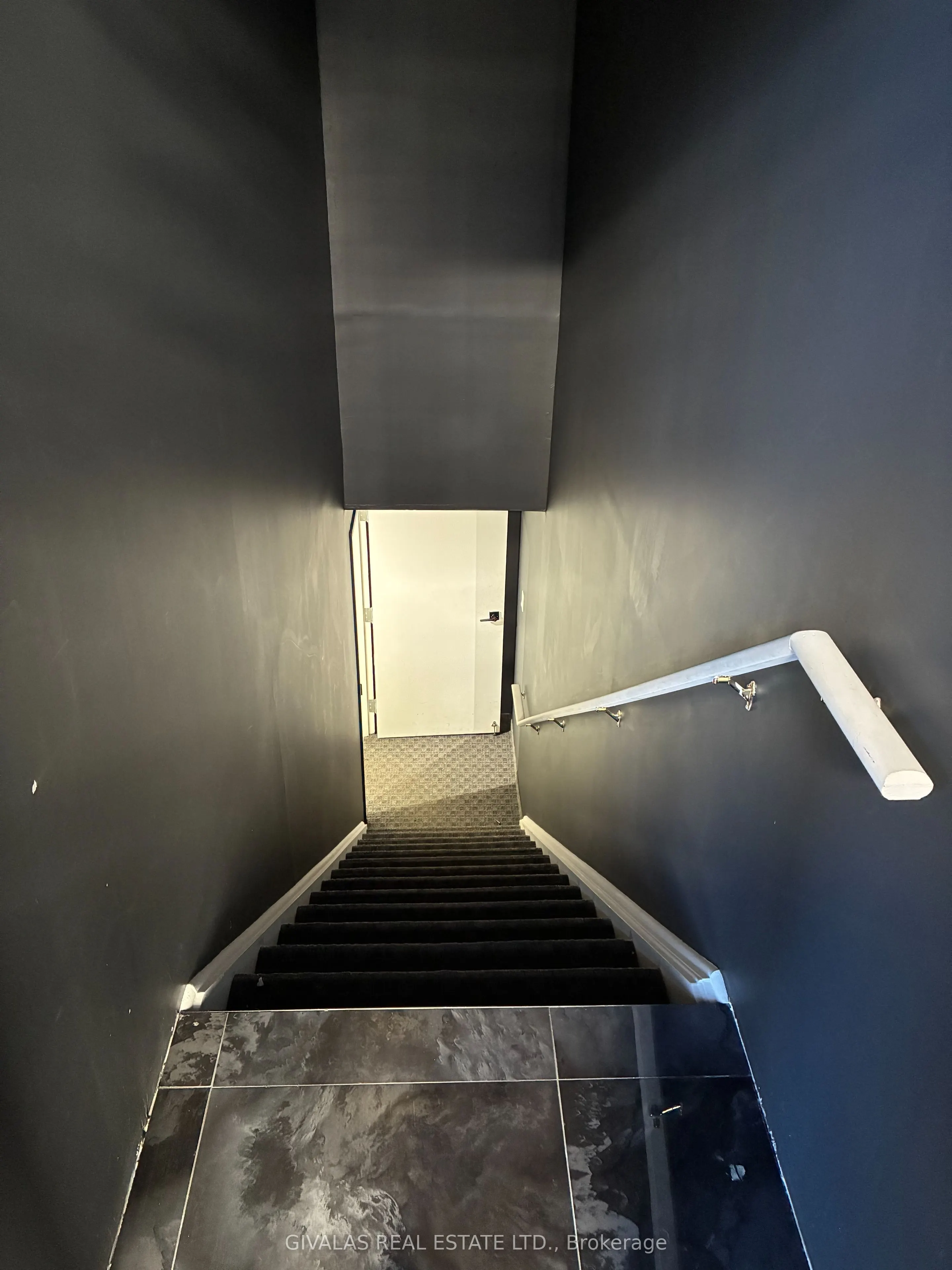 392 Martha Street