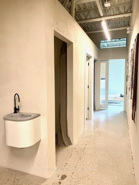 1564 Queen Street W #2nd Floor