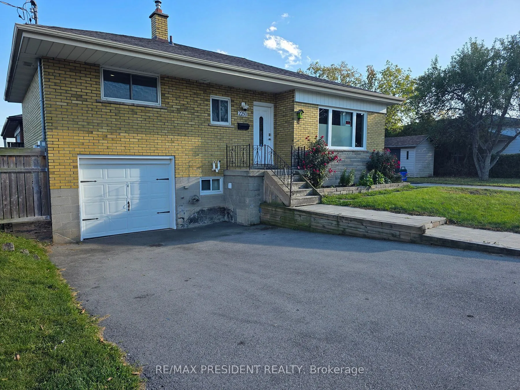 2280 Mountainside Drive #(Upper)