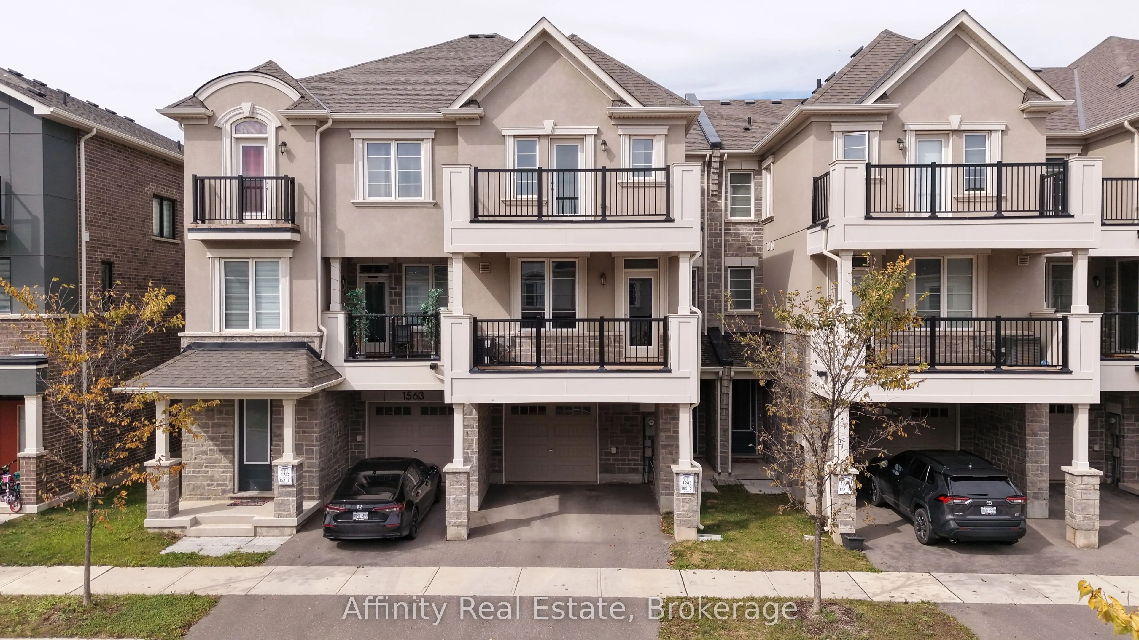 1565 Denison Place