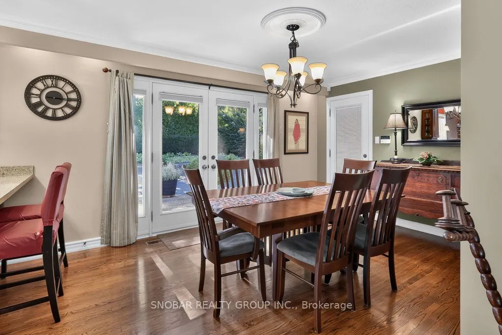 1302 Greenoaks Drive