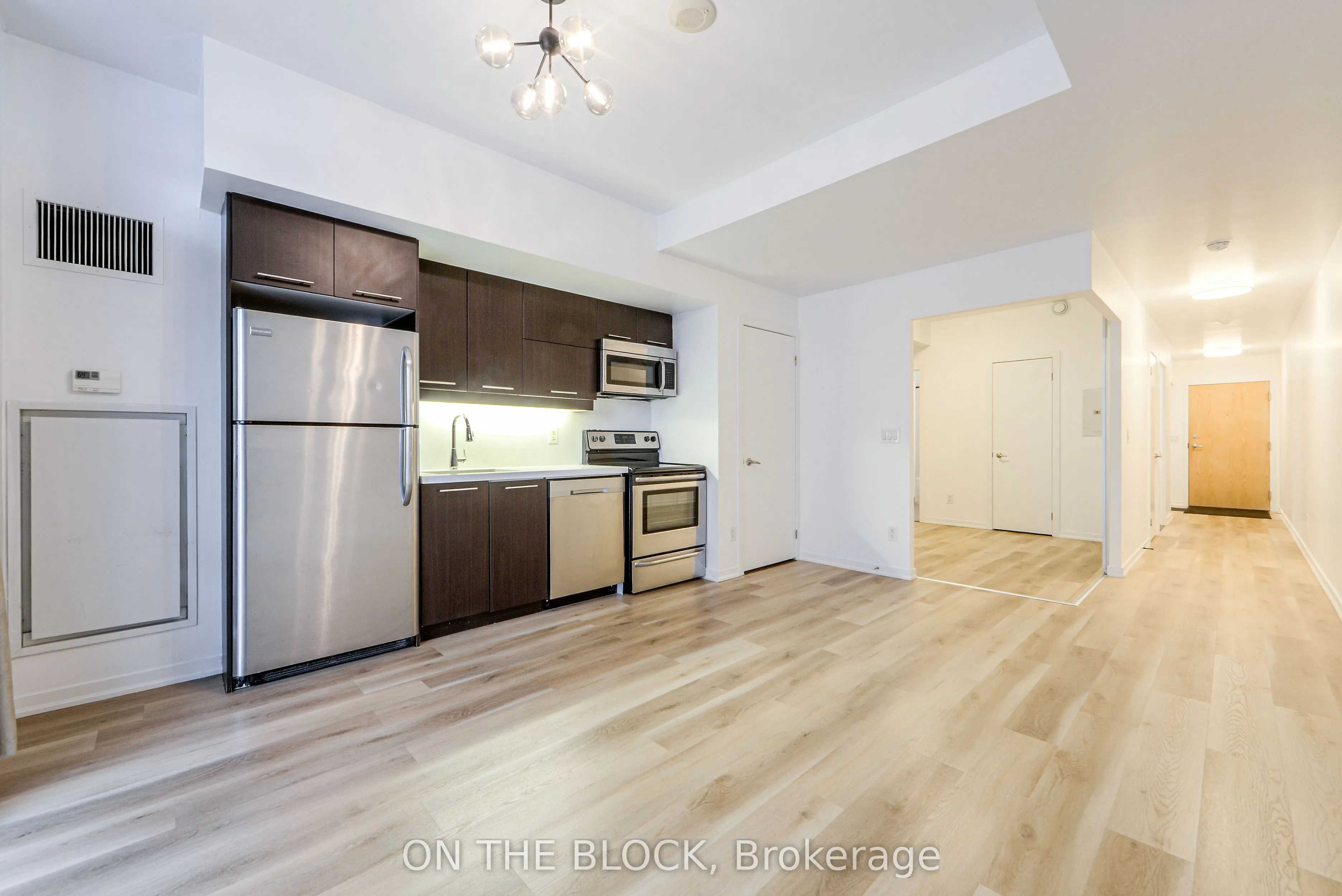 38 Joe Shuster Way #302