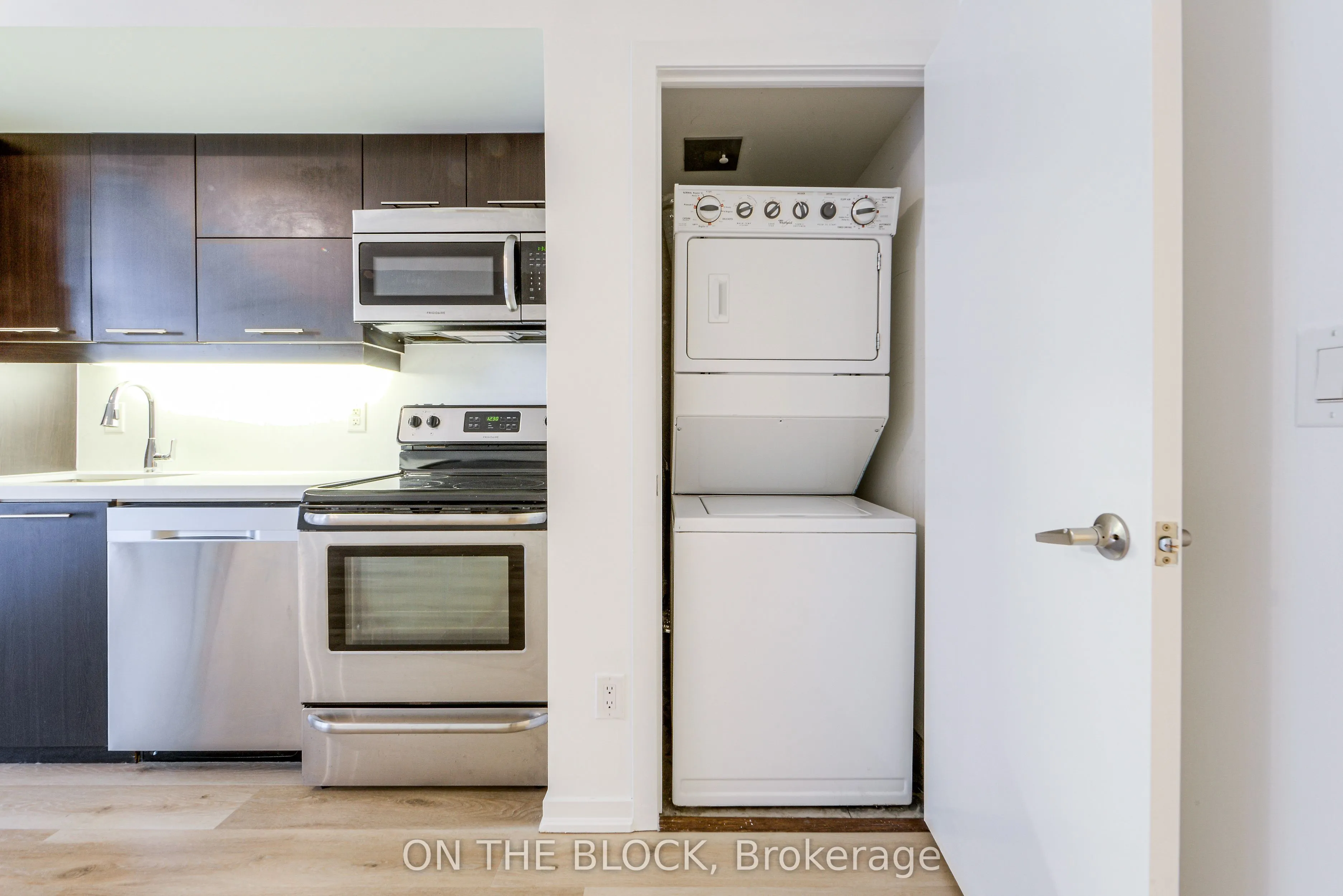 38 Joe Shuster Way #302