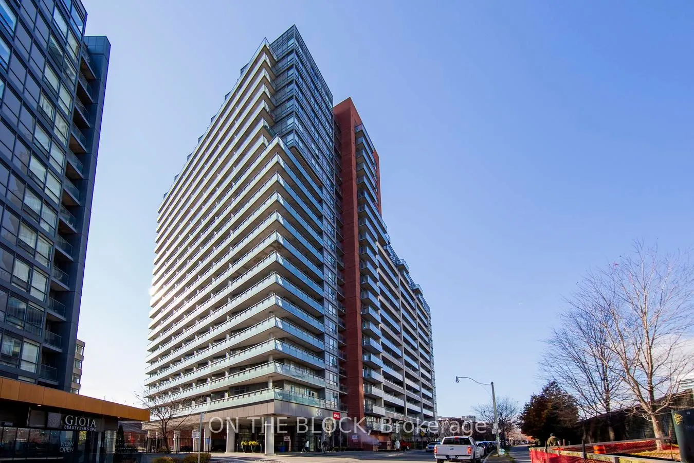 38 Joe Shuster Way #302