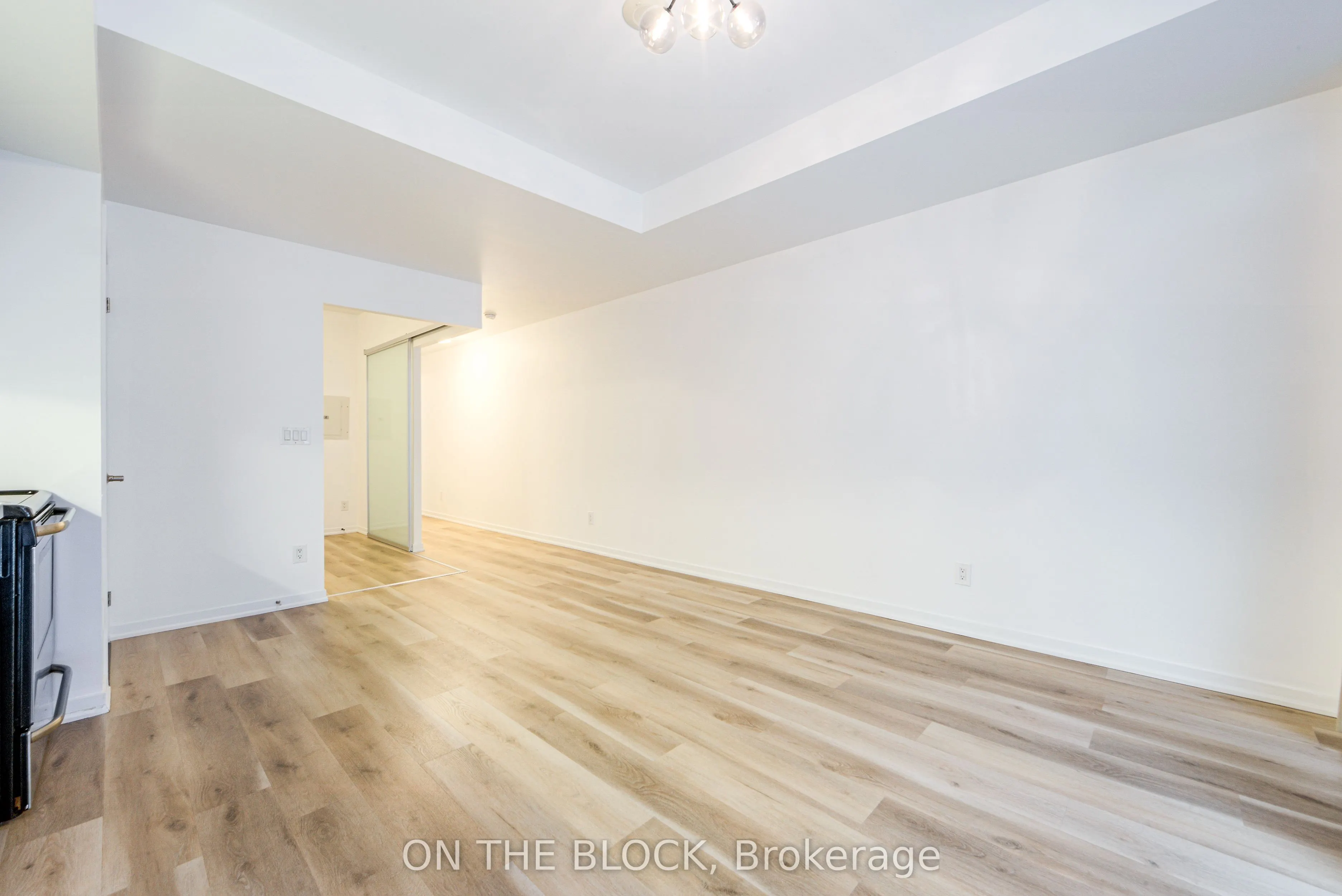 38 Joe Shuster Way #302