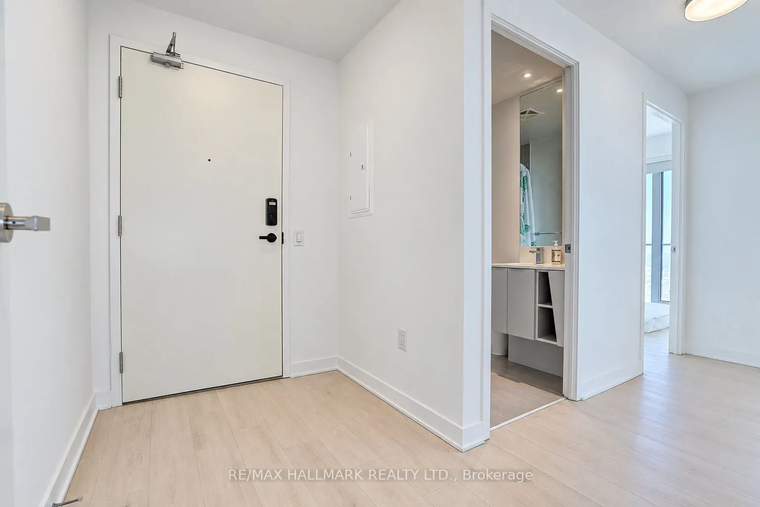 3900 Confederation Parkway #5504