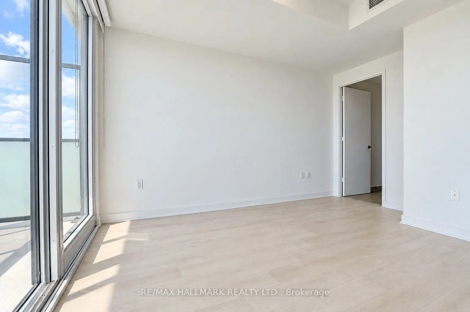 3900 Confederation Parkway #5504