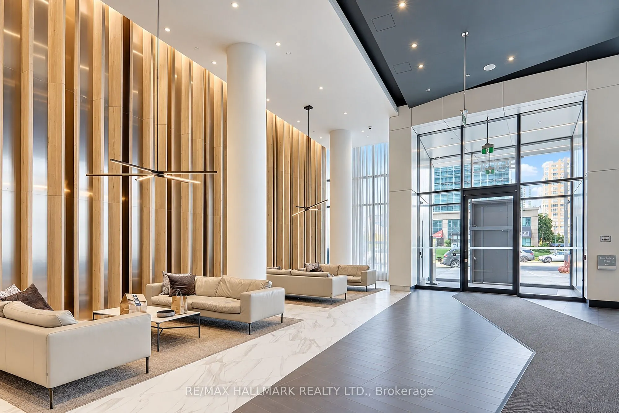 3900 Confederation Parkway #5504